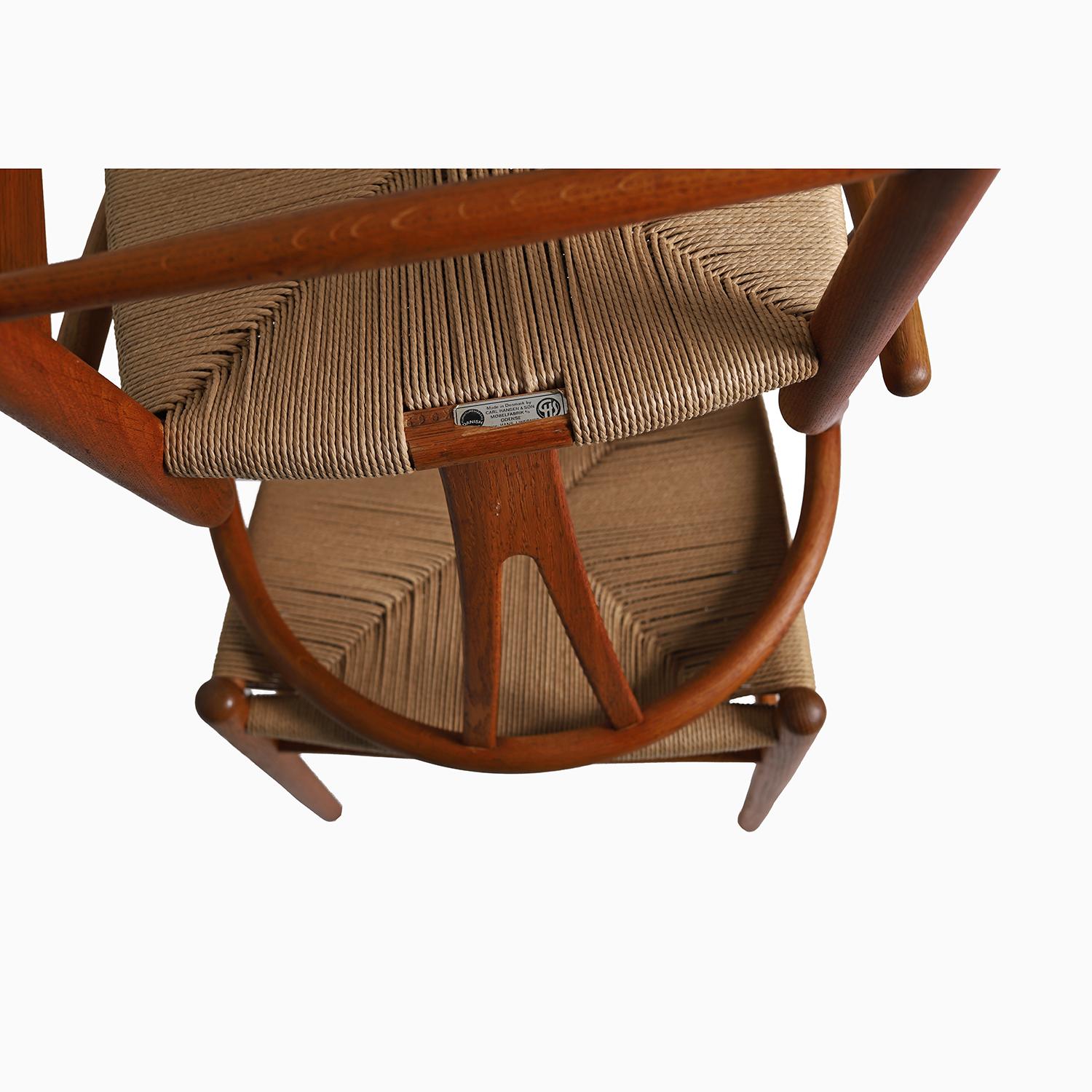 Scandinavian Modern CH24 Wishbone Chairs in vintage oak by Hans J Wegner - Set of 4