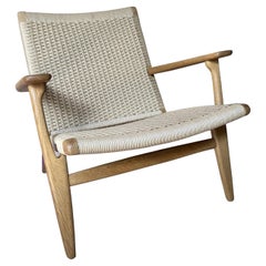 Chaise CH25 de Hans J Wegner pour Carl Hansen & Son en chêne et cordon en papier