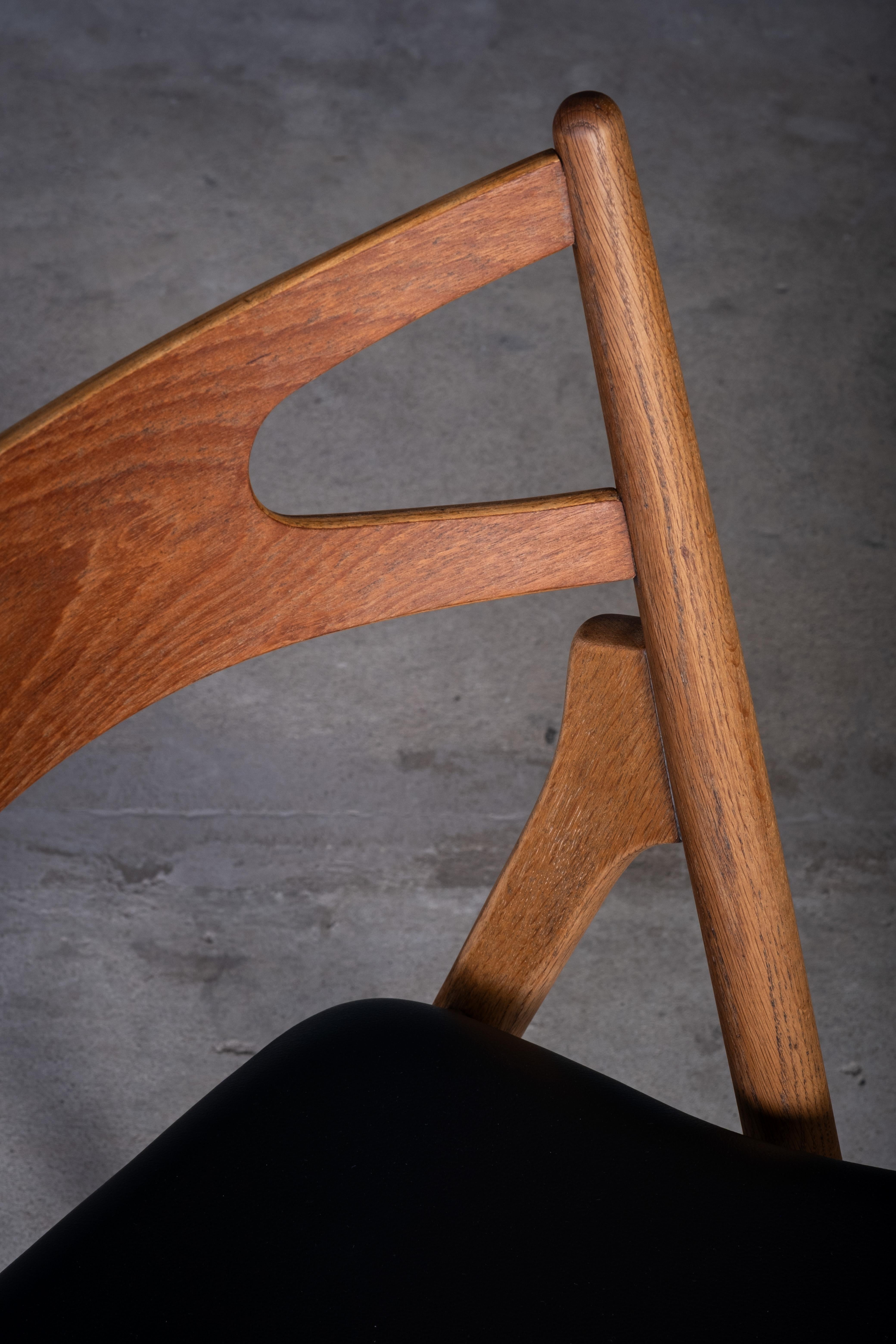 CH29 Sawbuck Chair von Hans J. Wegner für Carl Hansen & Søn, 1960er Jahre im Angebot 1