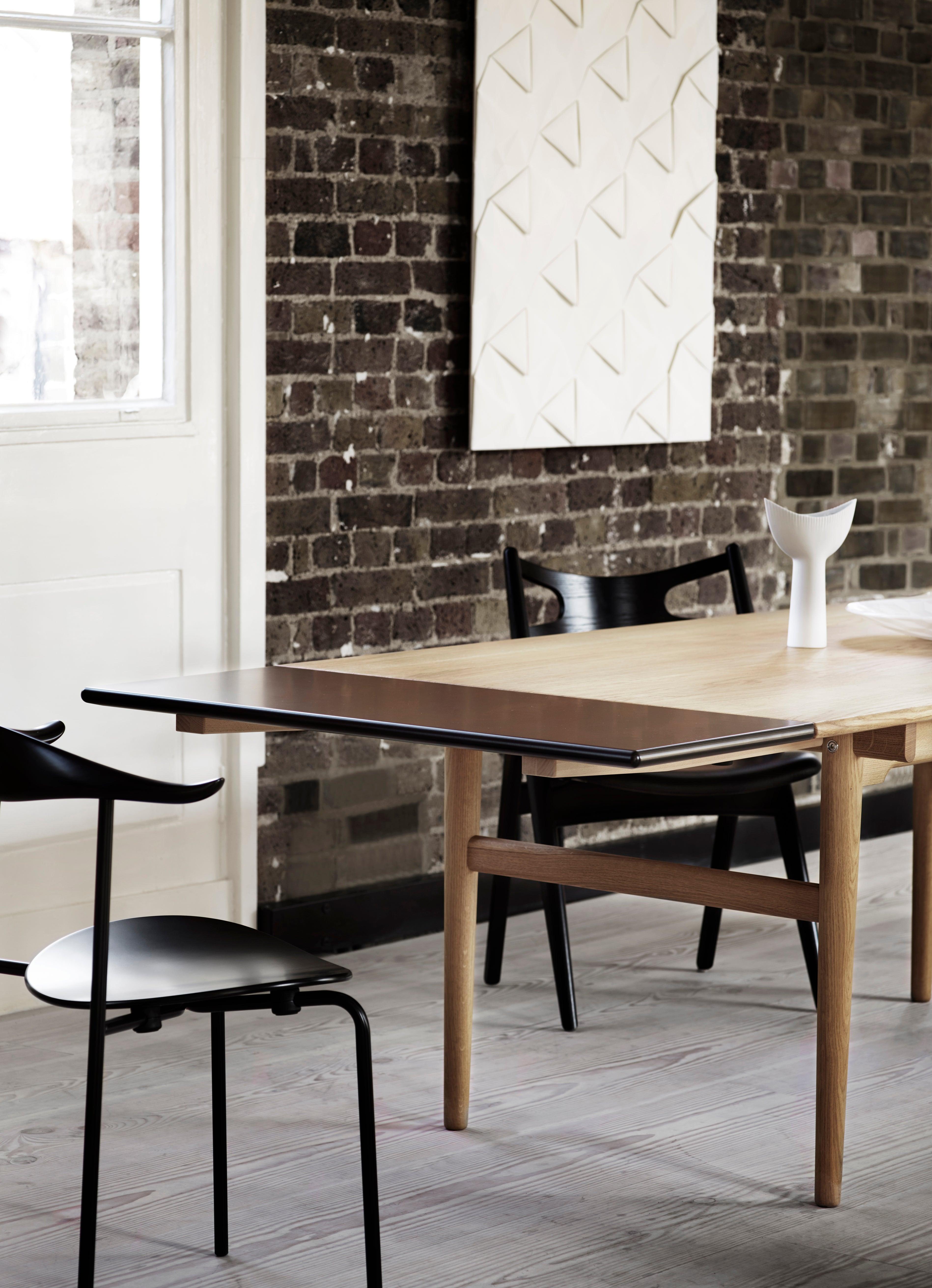 Danish CH29P Sawbuck Chair in Oak Painted Black & Thor 307 Leather by Hans J. Wegner
