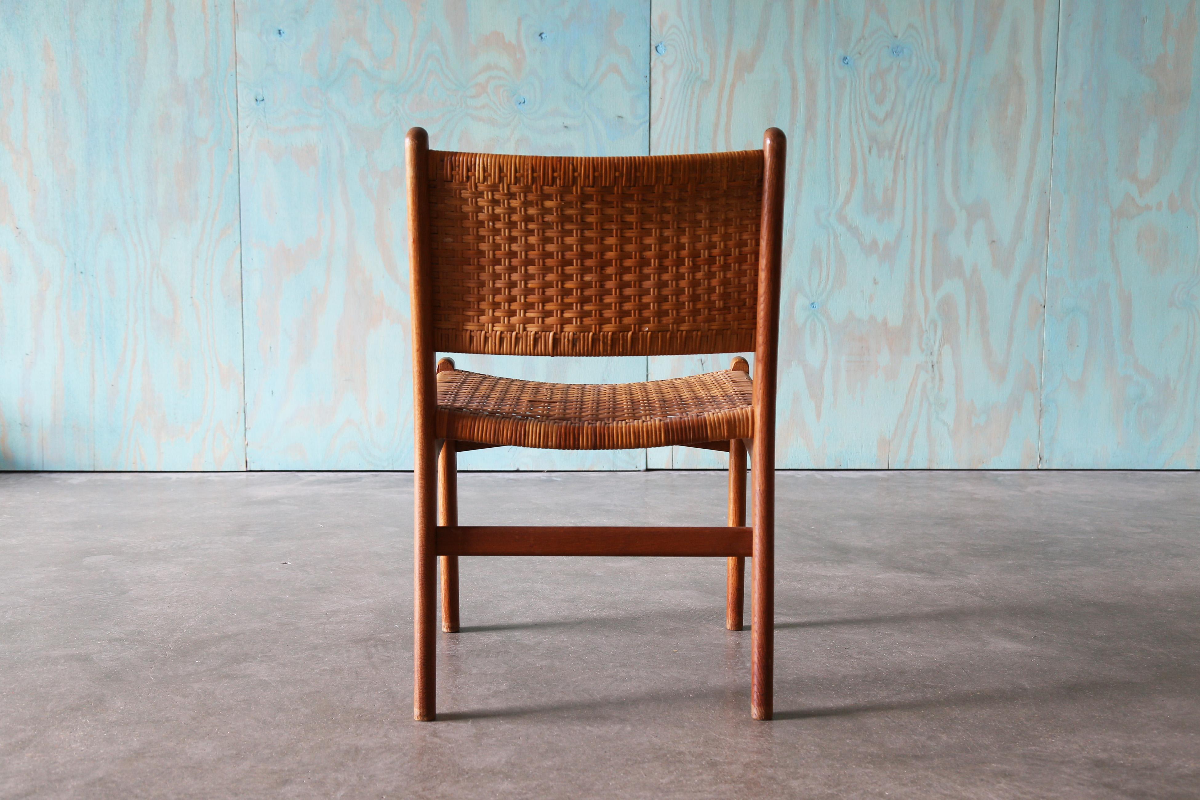 CH31 Chair by Hans J. Wegner for Carl Hansen and Son Danish Modern In condizioni discrete in vendita a Virginia Beach, VA
