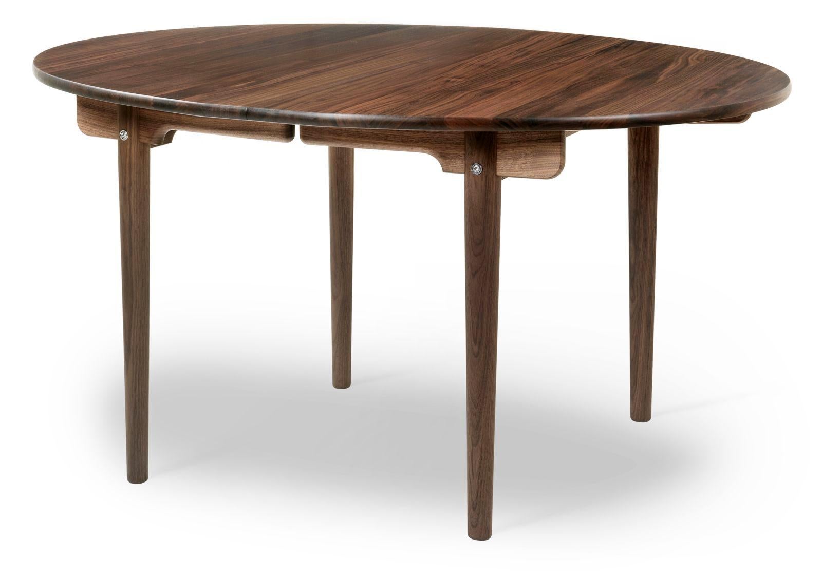 CH337 Dining Table by Hans J. Wegner 1