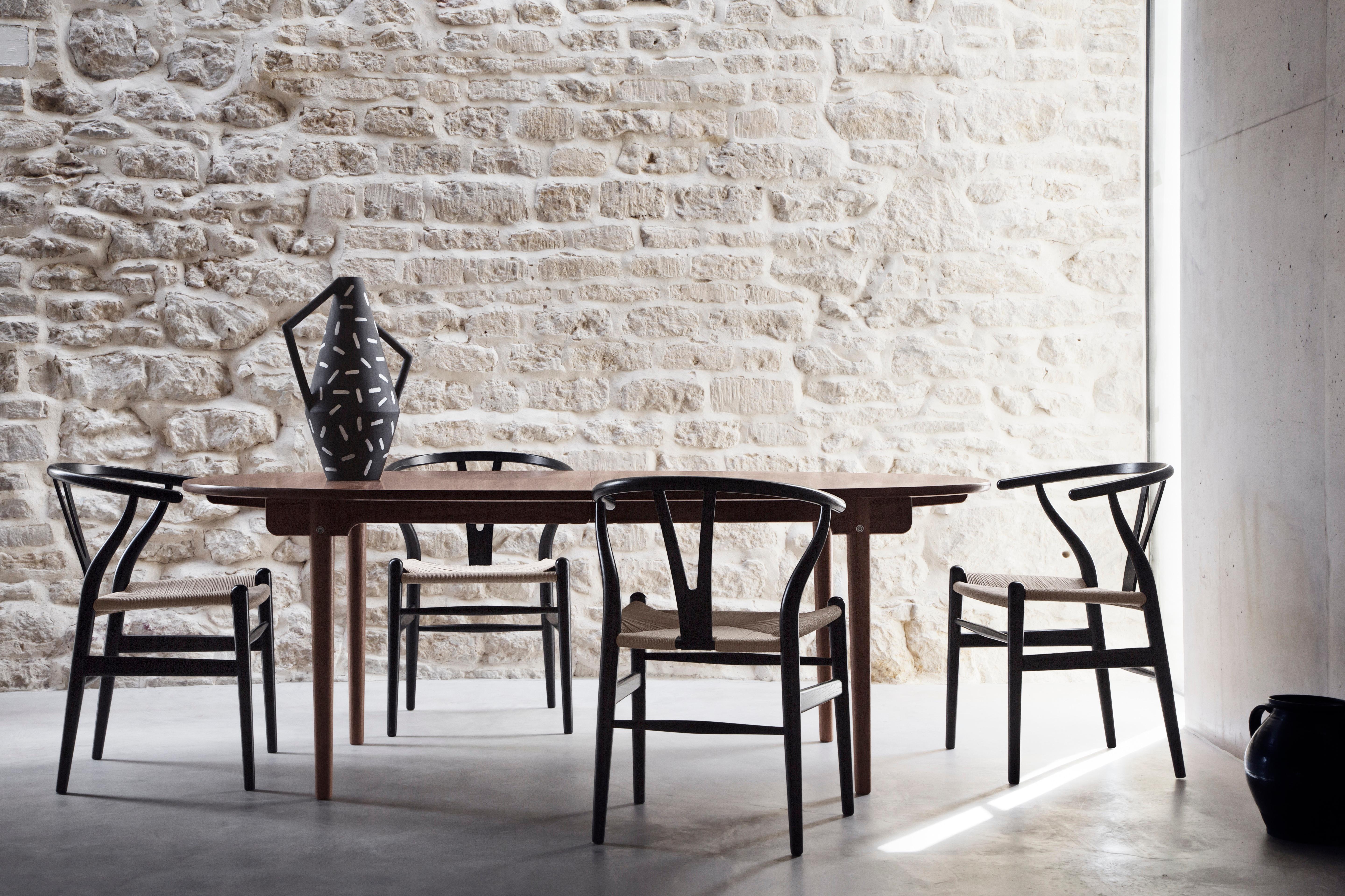 CH338 Dining Table in Wood Finish by Hans J. Wegner 6
