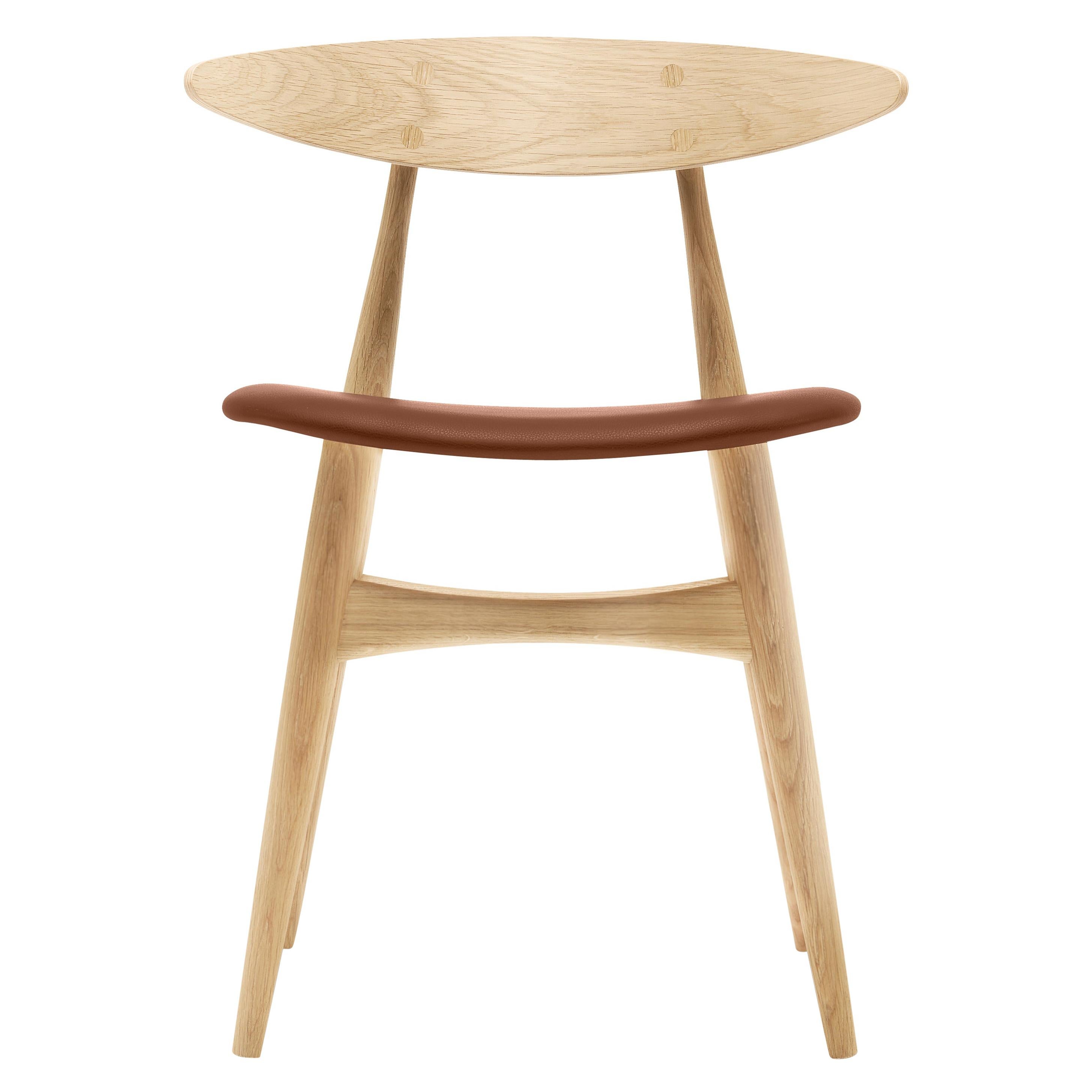 Brown (Thor 307) CH33P Dining Chair in Oak Lacquer by Hans J. Wegner