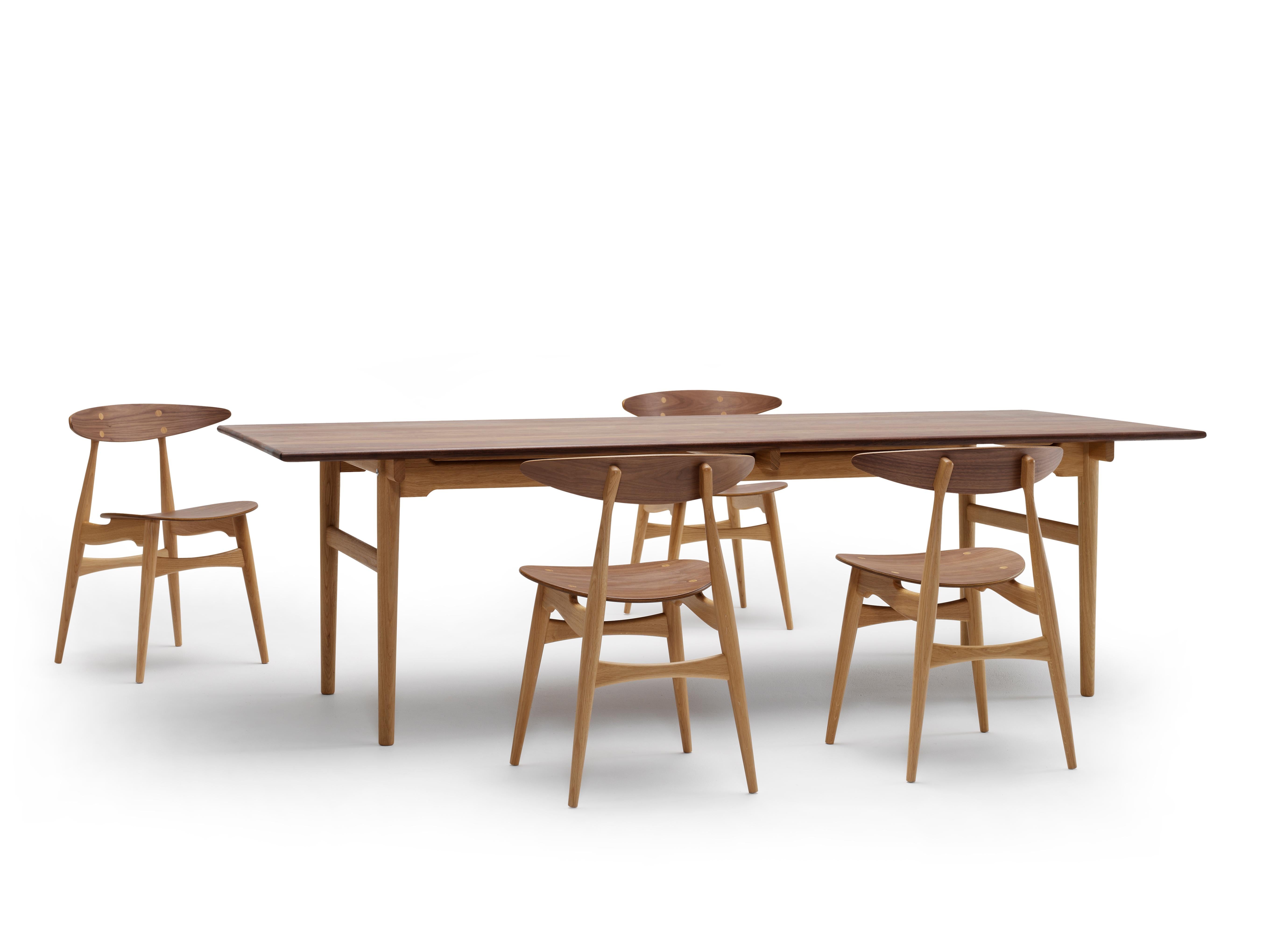 CH33T Dining Chair in Wood by Hans J. Wegner 6