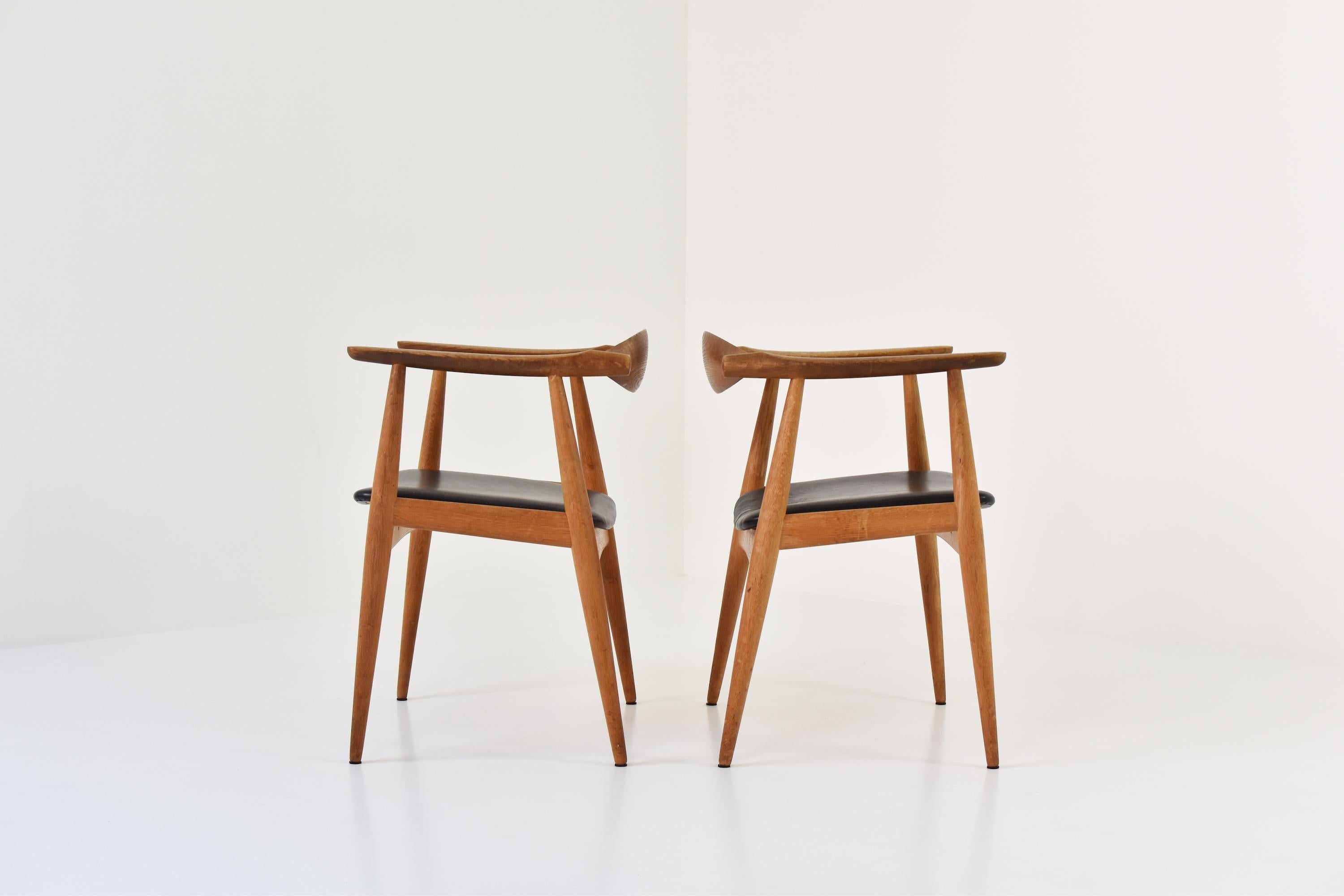 CH35 Chairs Designed by Hans Wegner for Carl Hansen and Son, Denmark, 1950s 3