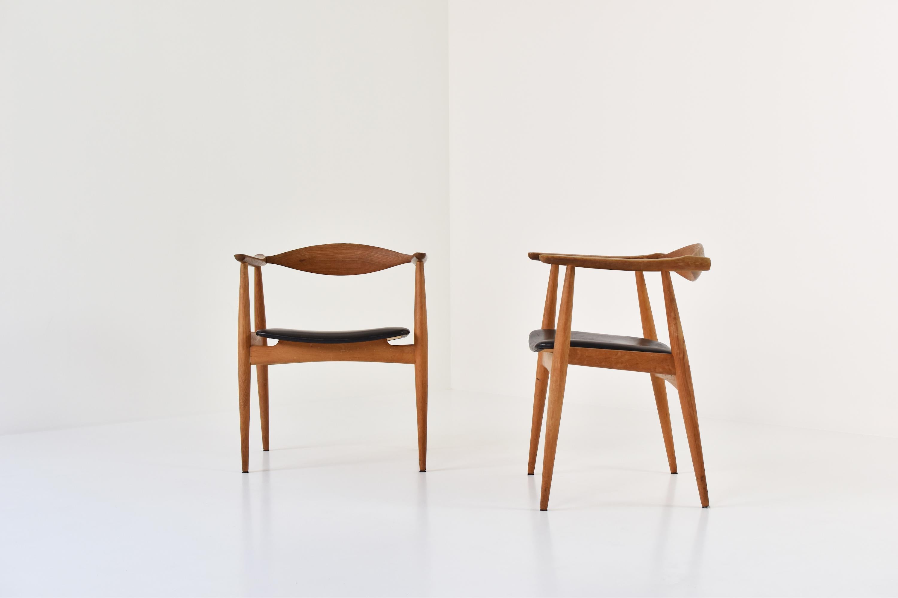 Scandinavian Modern CH35 Chairs Designed by Hans Wegner for Carl Hansen and Son, Denmark, 1950s