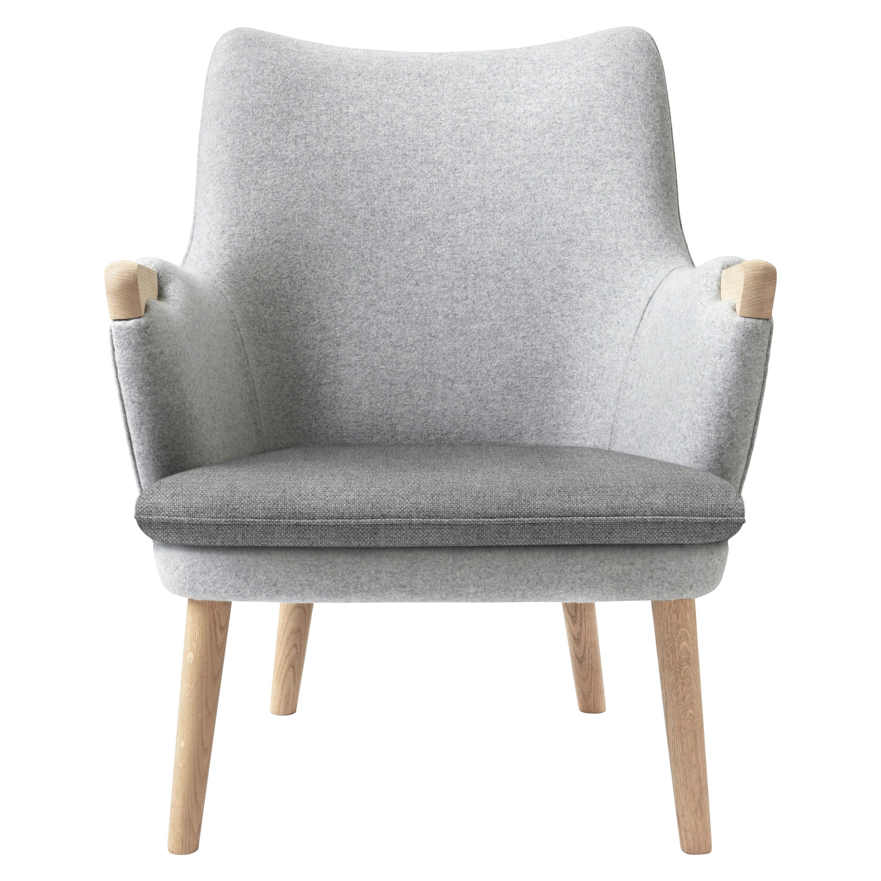 CH71 Lounge Chair in Oak White Oil with Fabric Upholstery by Hans J. Wegner