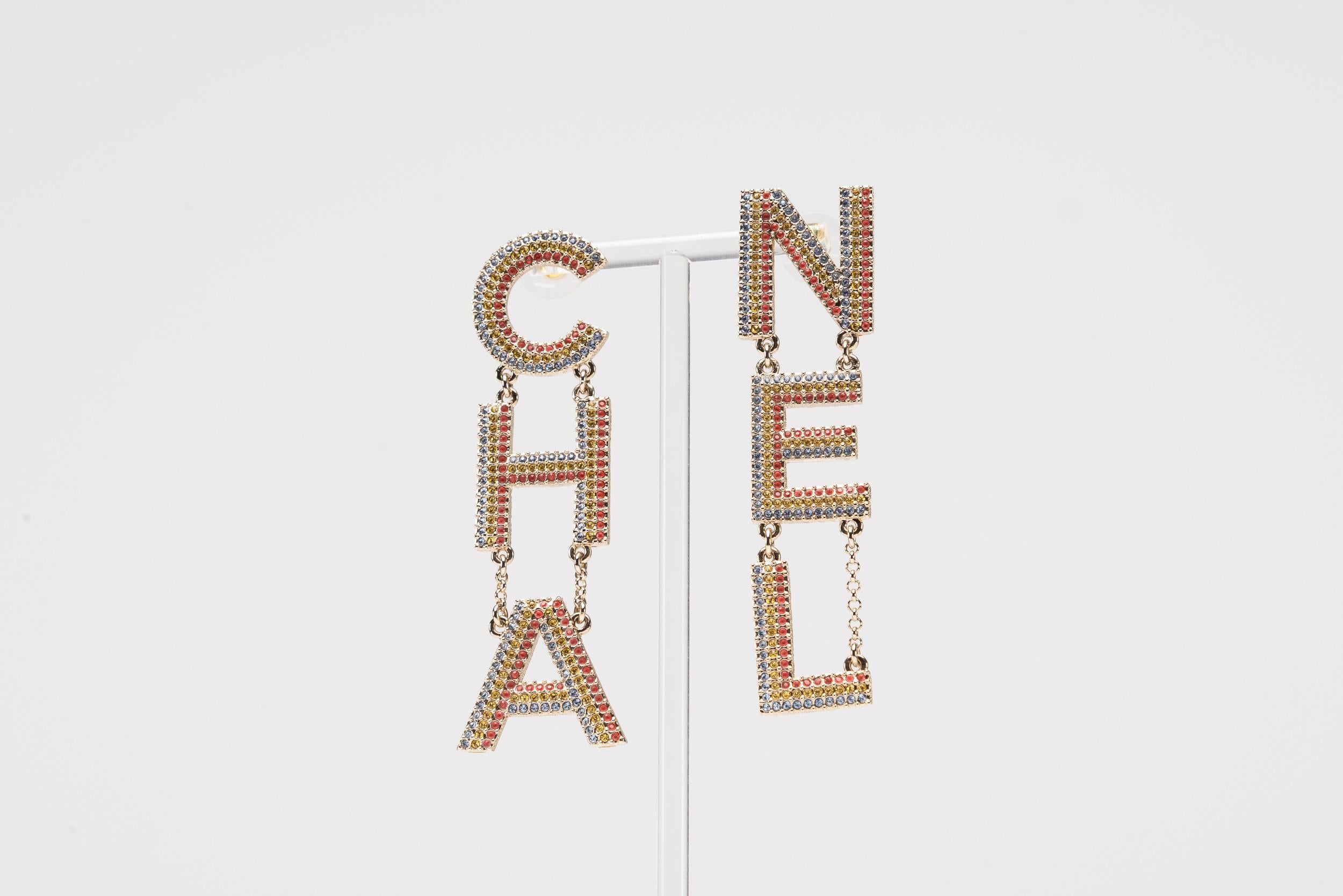 CHA-NEL Runway Logo Crystal Earrings Rare Rainbow Chanel For Sale 1