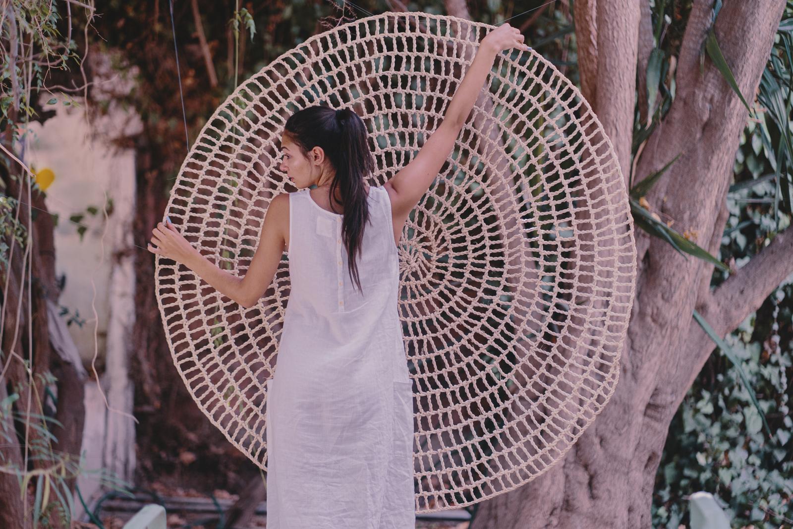 Moderno Tappeto Wall Art : Tessitura ecologica fatta a mano in fibra naturale La Fibre Artisanale in vendita