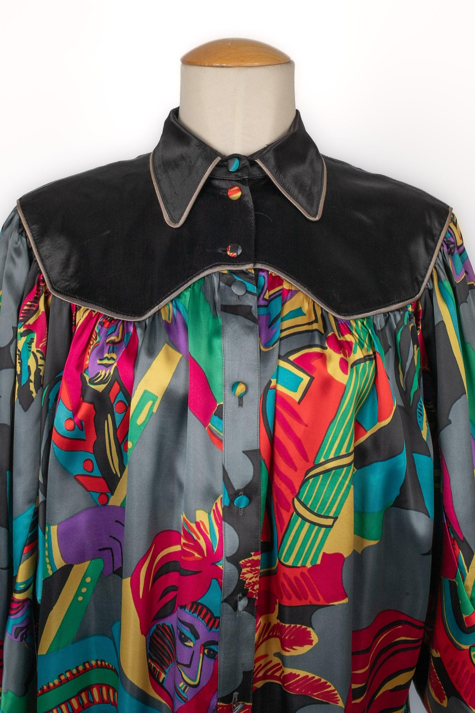 Women's Chacok Long Multicolored Dress with Faces Design For Sale