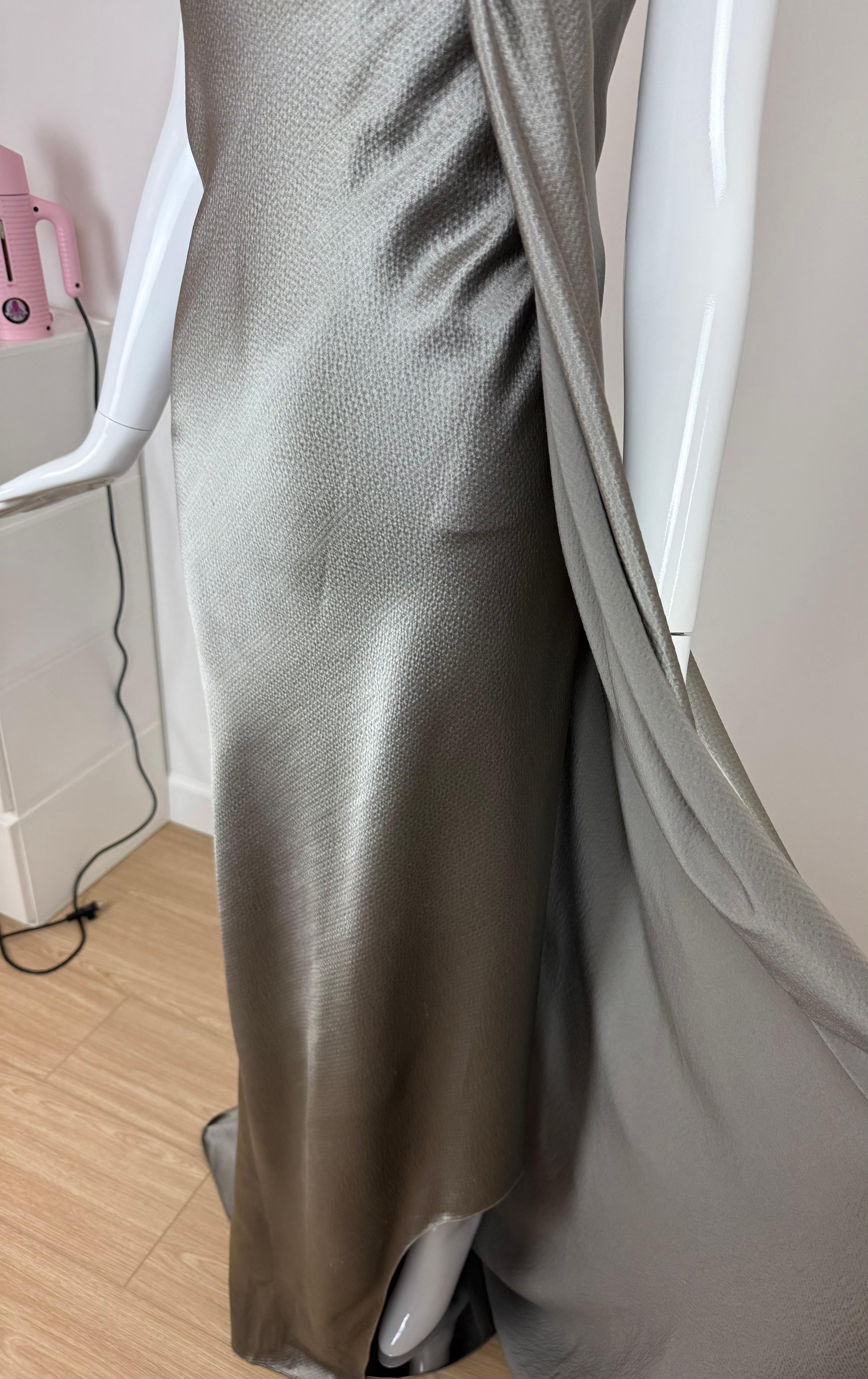 Chado Ralph Rucci 2000, abito da sera vintage in seta peltro, maxi vestito in vendita 7