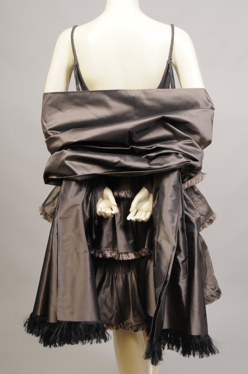 Chado Ralph Rucci Robe en soie et laine à corsage empire avec châle en soie assorti en vente 1