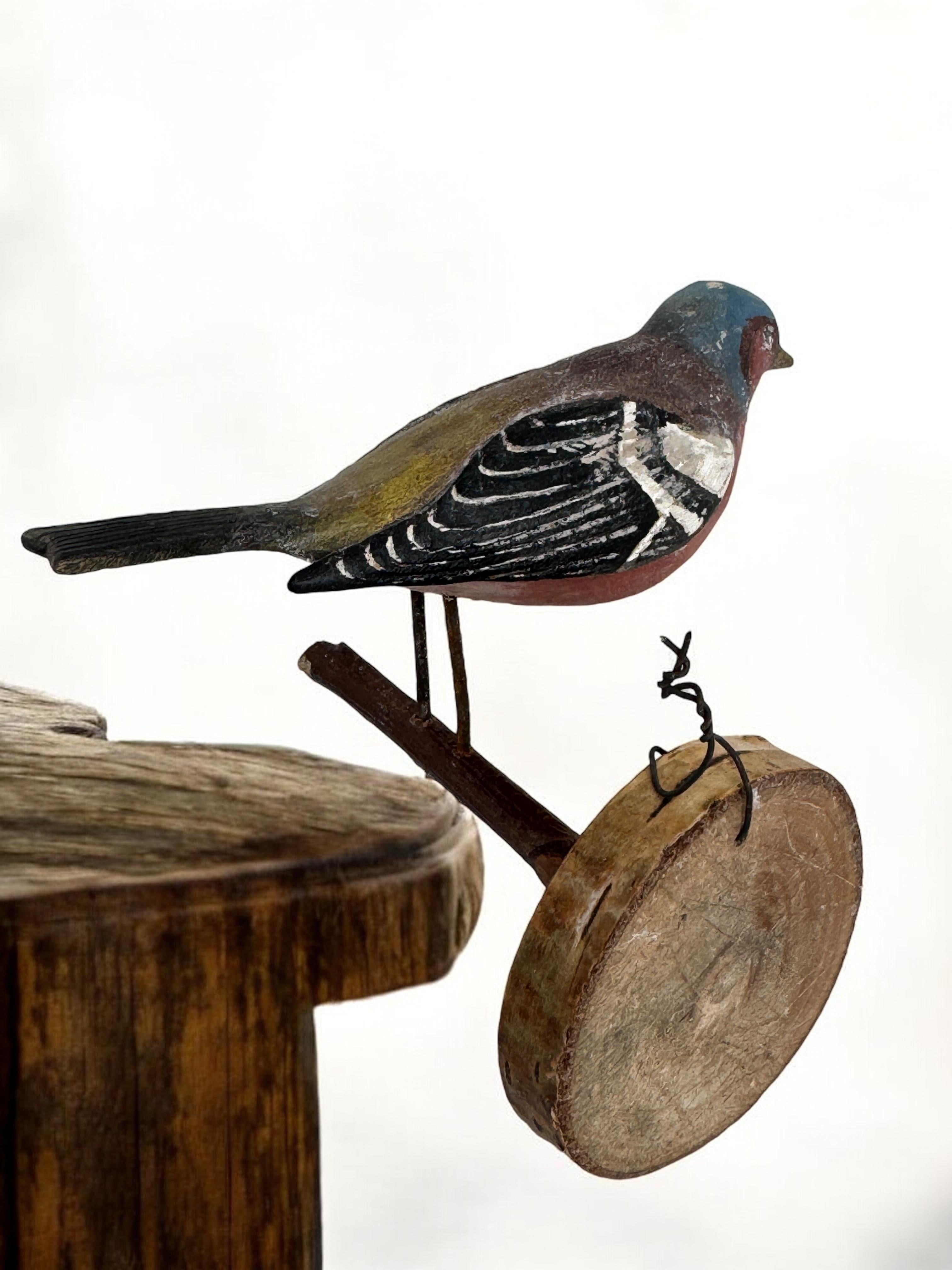 Pinzón Vichtauer Pájaro tallado a mano en madera Arte popular de la Selva Negra, Austria, años 20 10