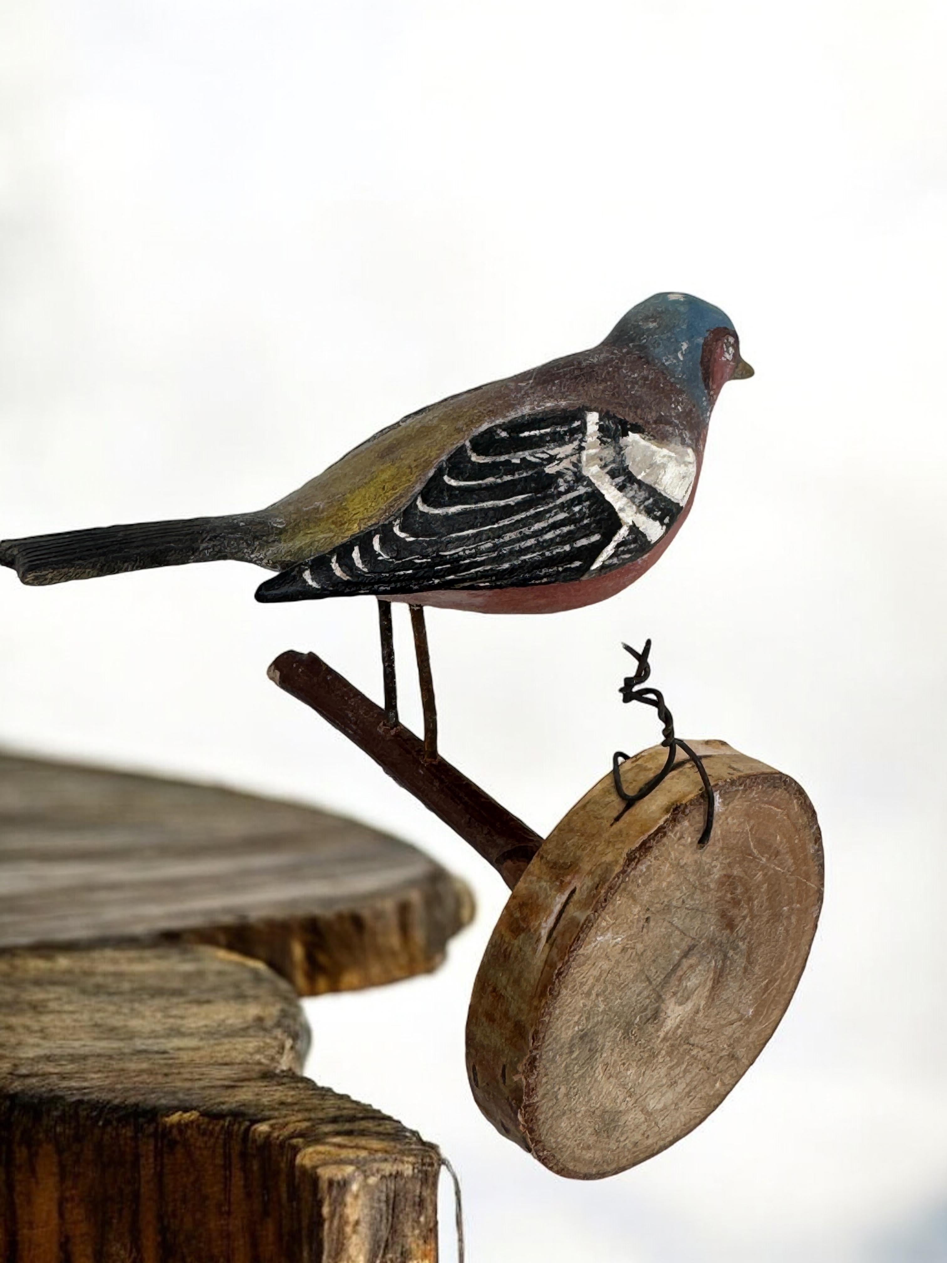 Pinzón Vichtauer Pájaro tallado a mano en madera Arte popular de la Selva Negra, Austria, años 20 11