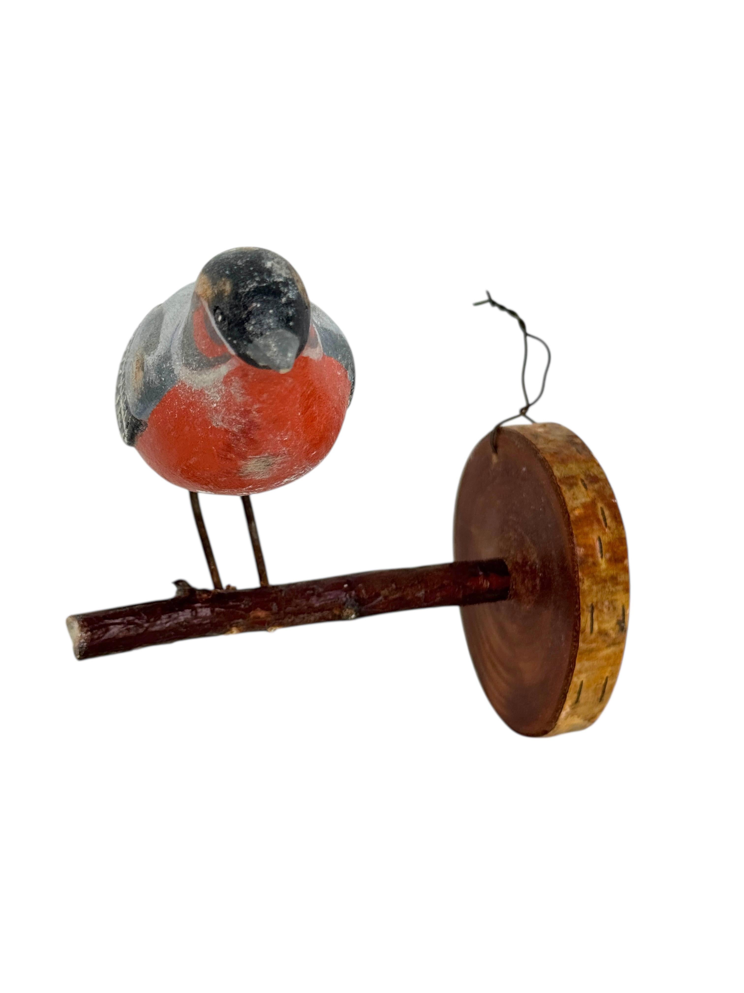 Buchfink Vichtauer Handgeschnitzter Holzvogel Schwarzwälder Volkskunst, Österreich, 1920er Jahre (Schwarzwald) im Angebot