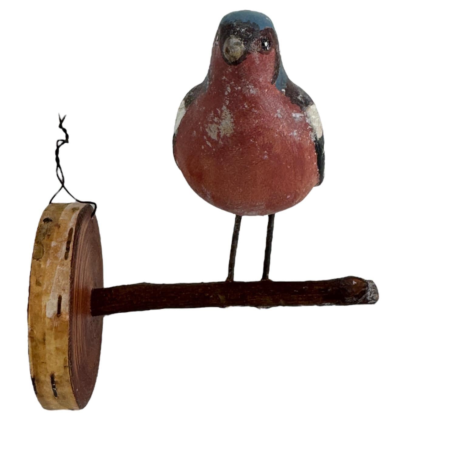 Pinzón Vichtauer Pájaro tallado a mano en madera Arte popular de la Selva Negra, Austria, años 20 Tallado a mano