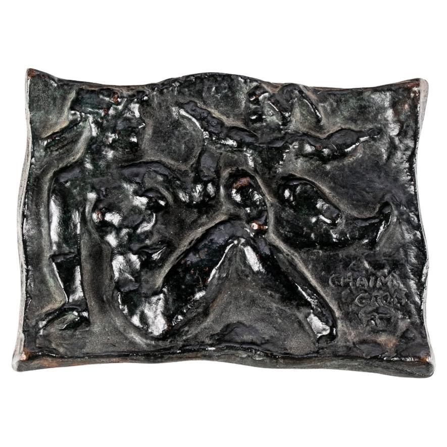 Plaque en bronze foncé coulé Chaim Gross (Autrichien/Am., 1904-1991), Mère et enfant en vente