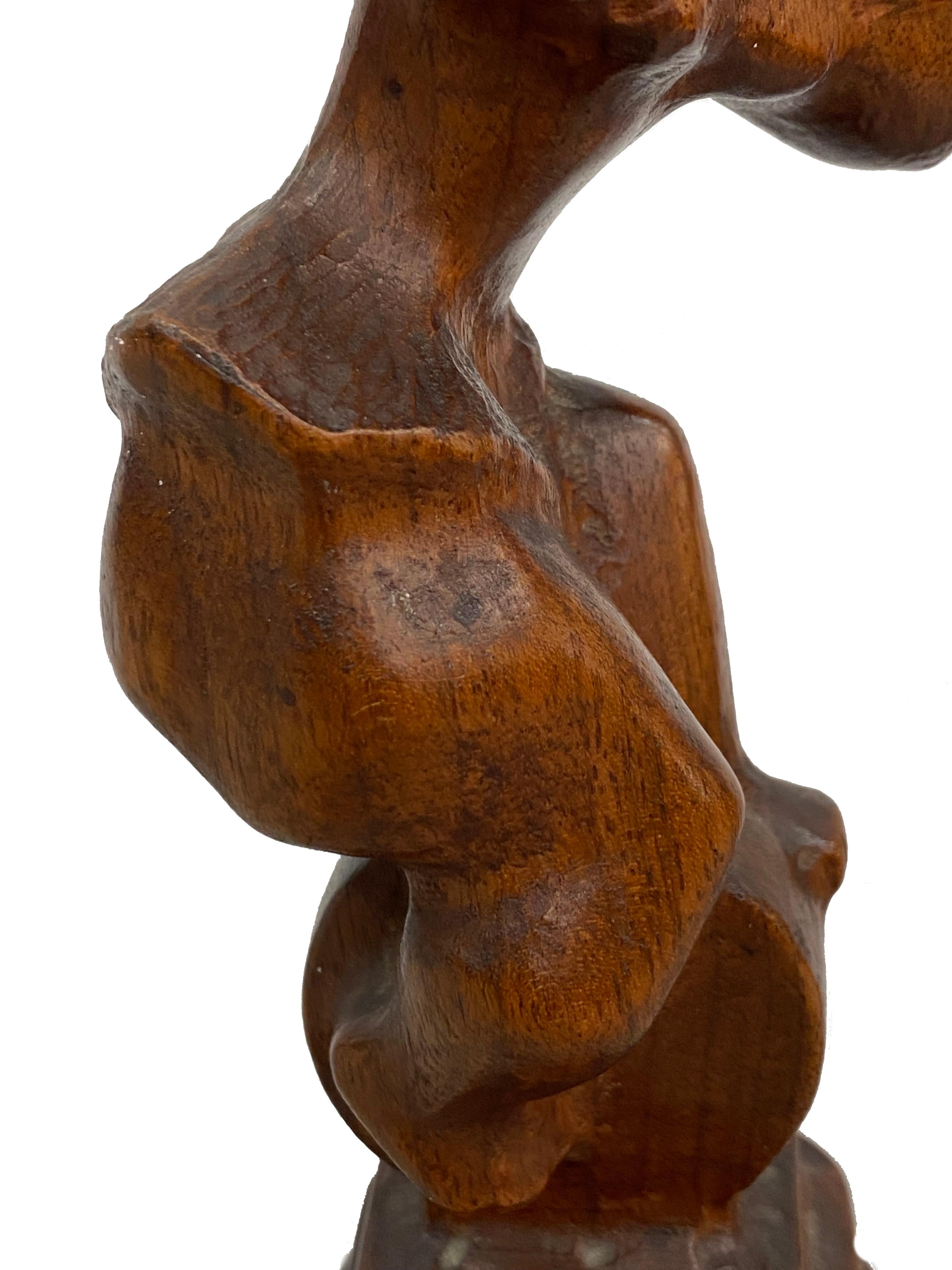 Américain Ballerine sur une bicyclette, sculpture en bois sculptée à la main de Chaim Gross, vers les années 1940 en vente