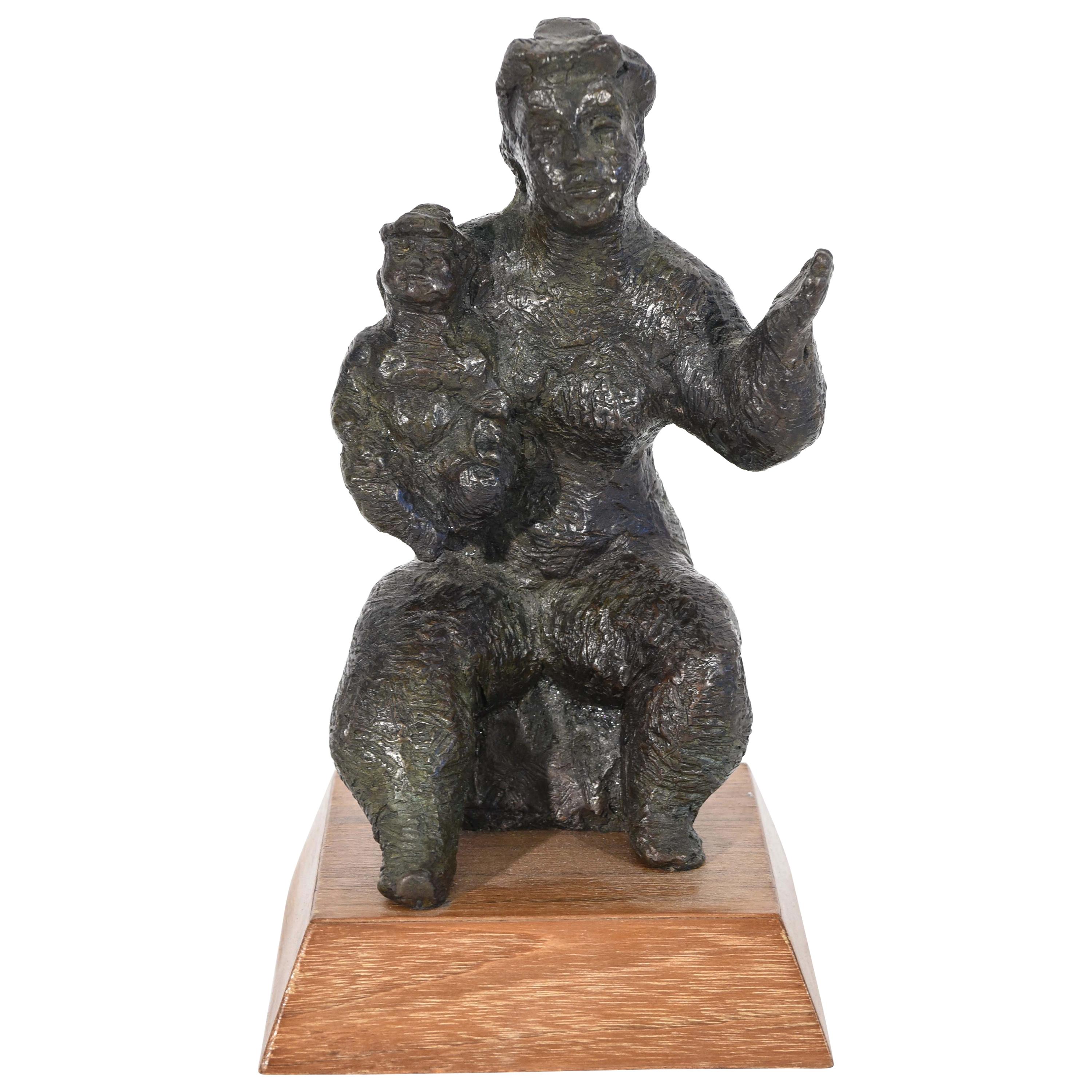Chaim Gross "Fierté de la mère" Sculpture figurative en bronze ; Mère et enfant