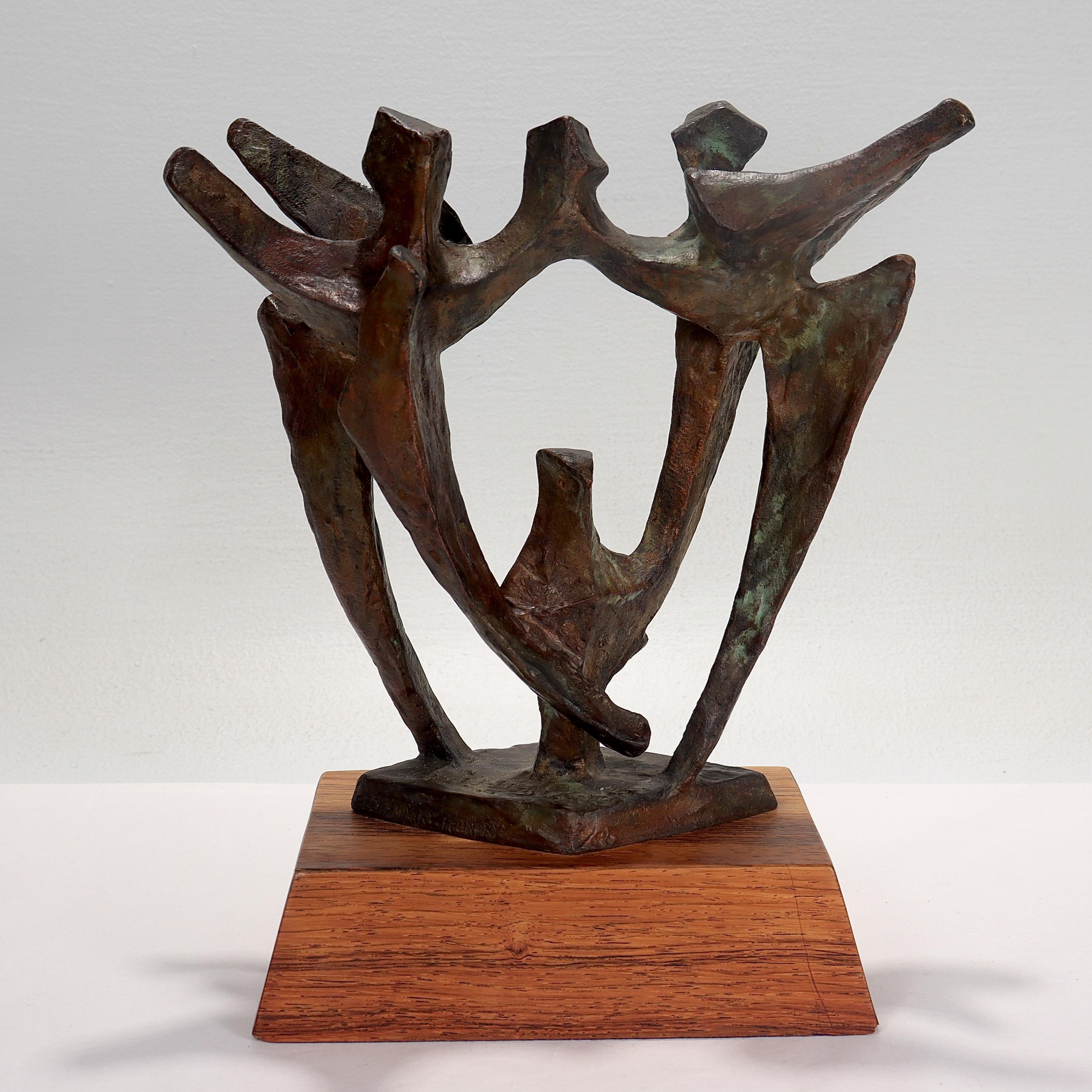 Inconnu Sculpture moderniste abstraite en bronze de danseurs de Chaim Gross en vente