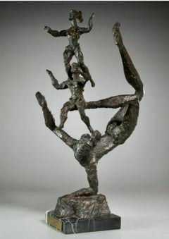 Grande sculpture en bronze Chaim Gross mi-siècle moderne représentant des acrobates d'un cirque, artiste de la WPA