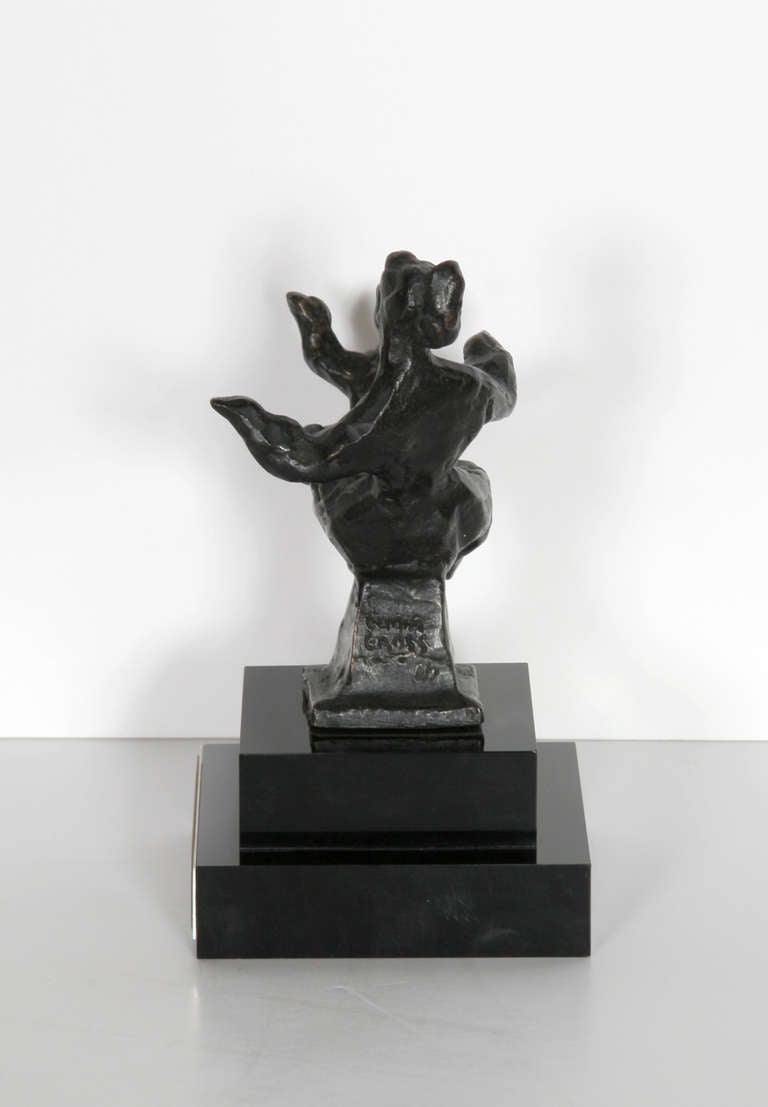 Mère jouant, sculpture en bronze et bois de Chaim Gross en vente 5