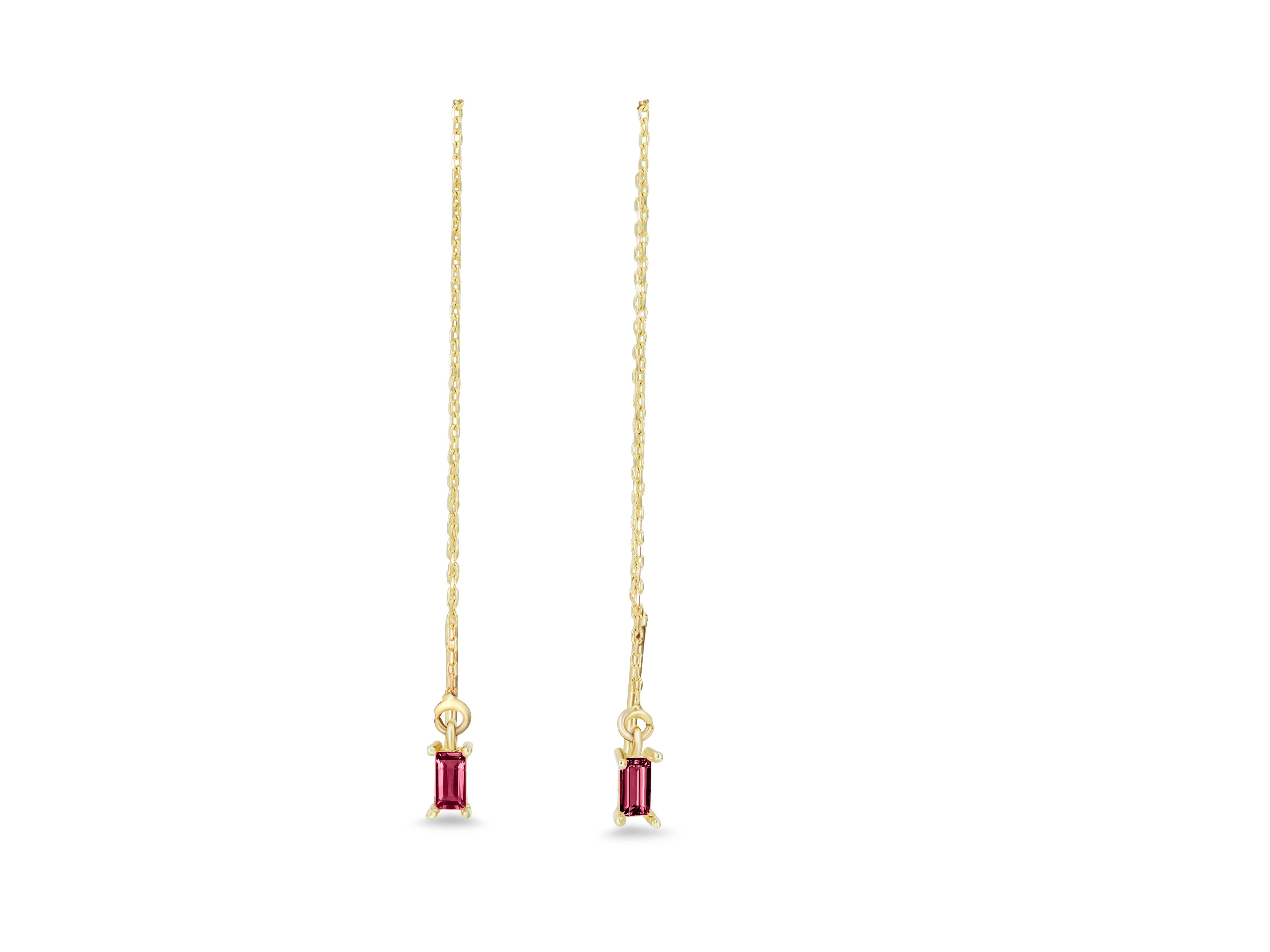 Baguette Cut Chain 14k Gold Earrings with baguette rubies For Sale