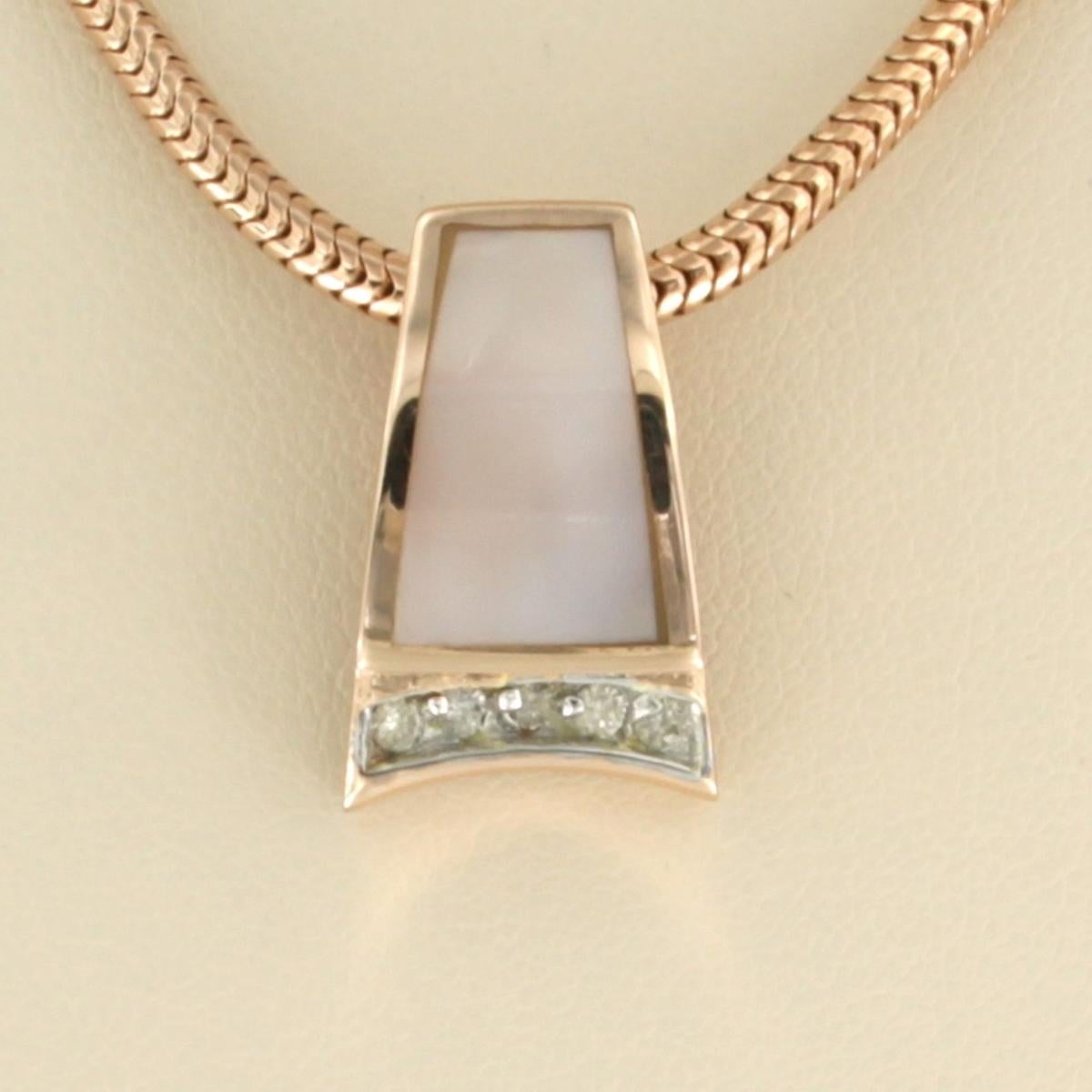Modern Chain and pendant set with pearl and diamonds 14k pink gold For Sale