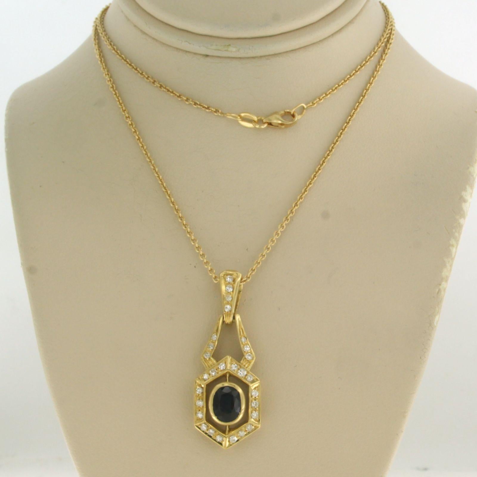 18k yellow gold necklace and pendant set with sapphire to. 0.70ct and single cut diamond 0.24ct - F/G - VS/SI - 50 cm long

Detailed description

the length of the necklace is 50 cm long by 1.4 mm wide

Dimensions of the pendant are 3.3 cm long by