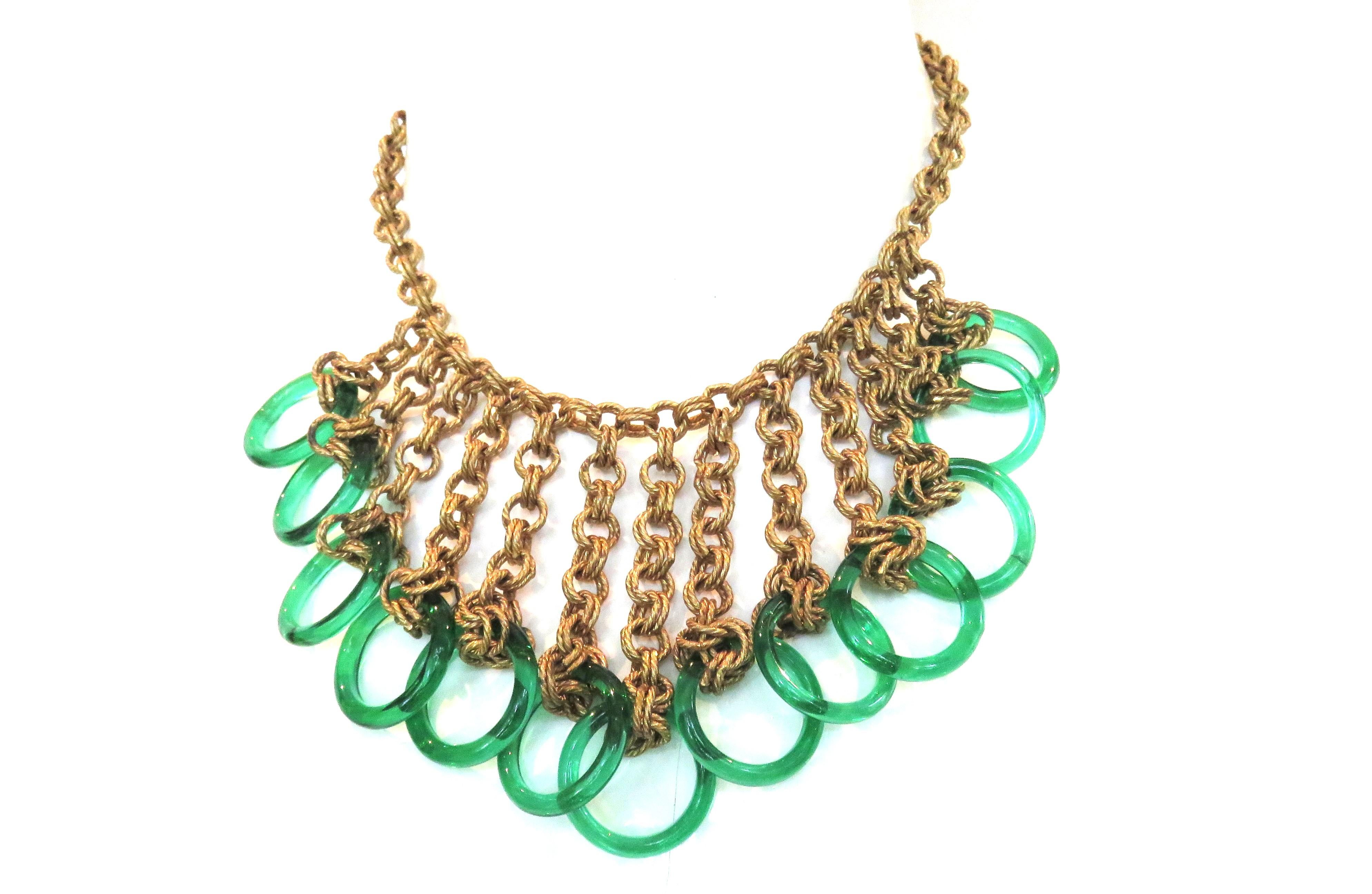 Chain Bib 1940s Necklace with Green Glass Circles For Sale 6