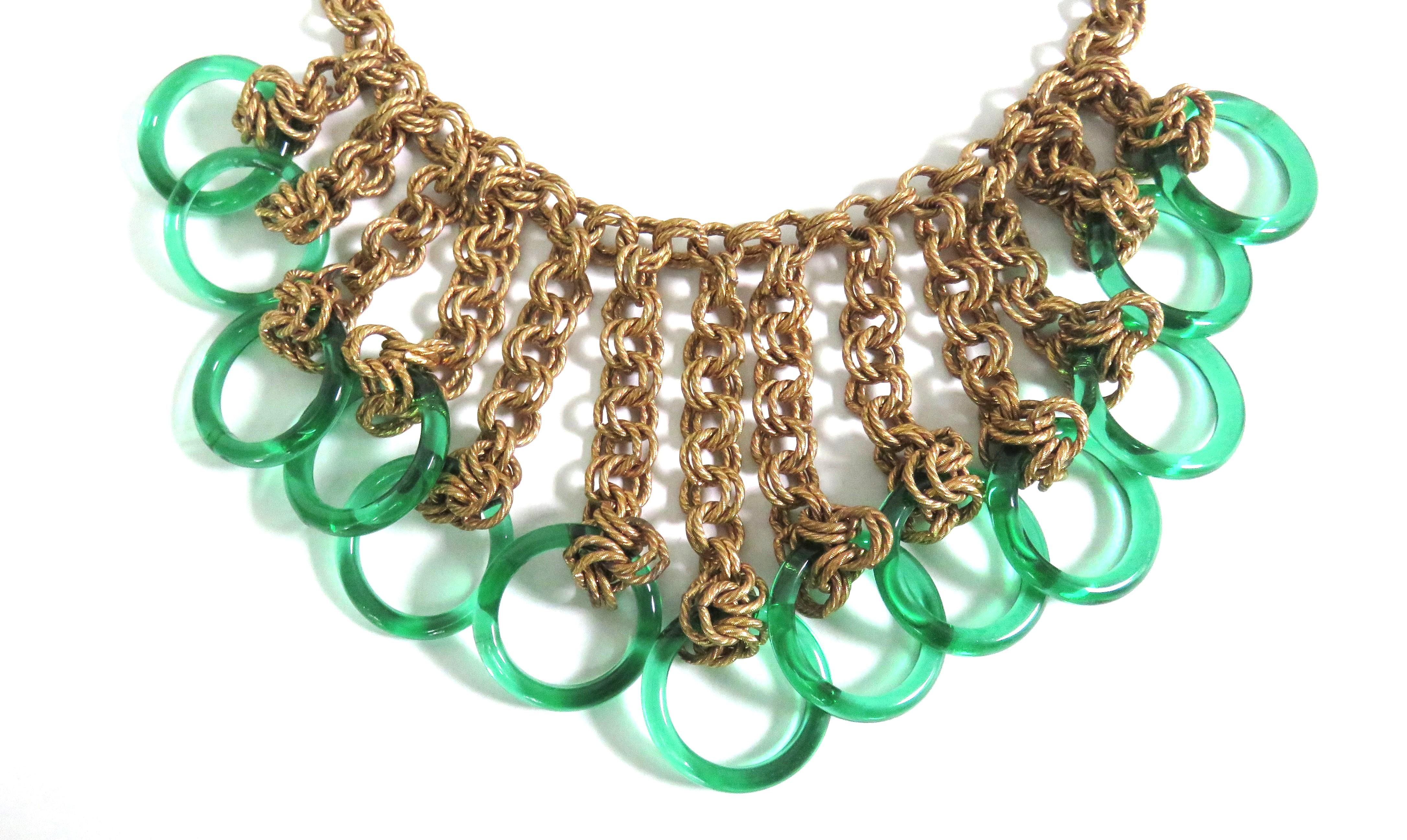 Chain Bib 1940s Necklace with Green Glass Circles For Sale 1