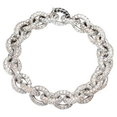 Bracelet à chaîne avec 30,76 carats de diamants blancs. Fait à la main. Fabriqué en Italie