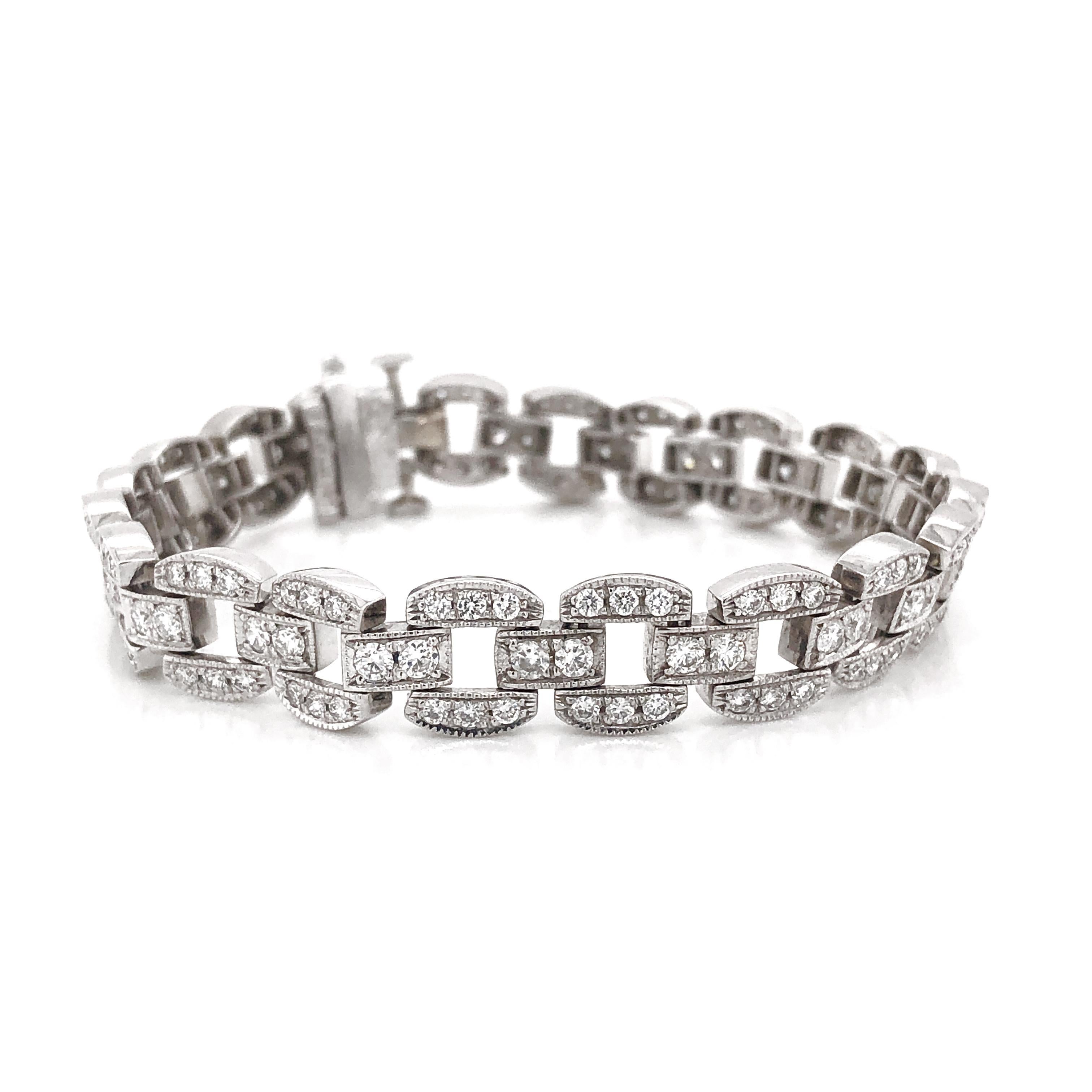 Round Cut White Diamonds 4.36 Carat Platinum Chain Link Bracelet In New Condition For Sale In New York, NY