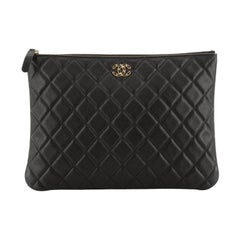 Chain Infinity O Case Clutch Quilted Goatskin Medium