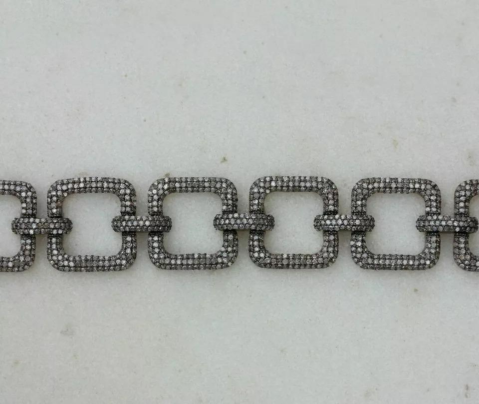 Bracciale A Link con pavé di diamanti in argento 925 In condizioni Nuovo in vendita a Chicago, IL