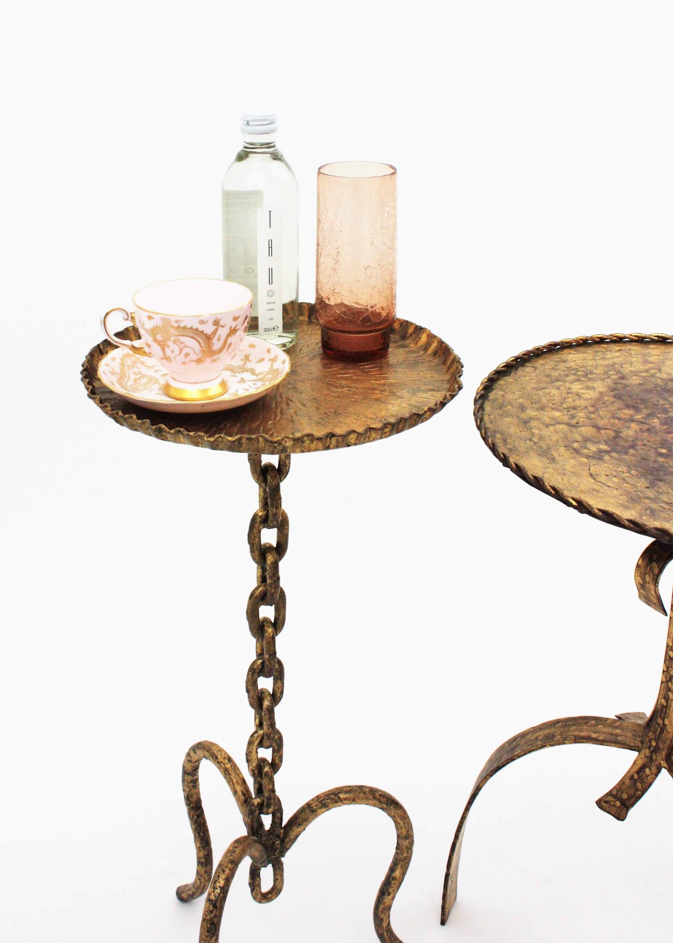 Gold Leaf Chain Link Gilt Iron Drinks Table Guéridon or End Table, Spain, 1930s