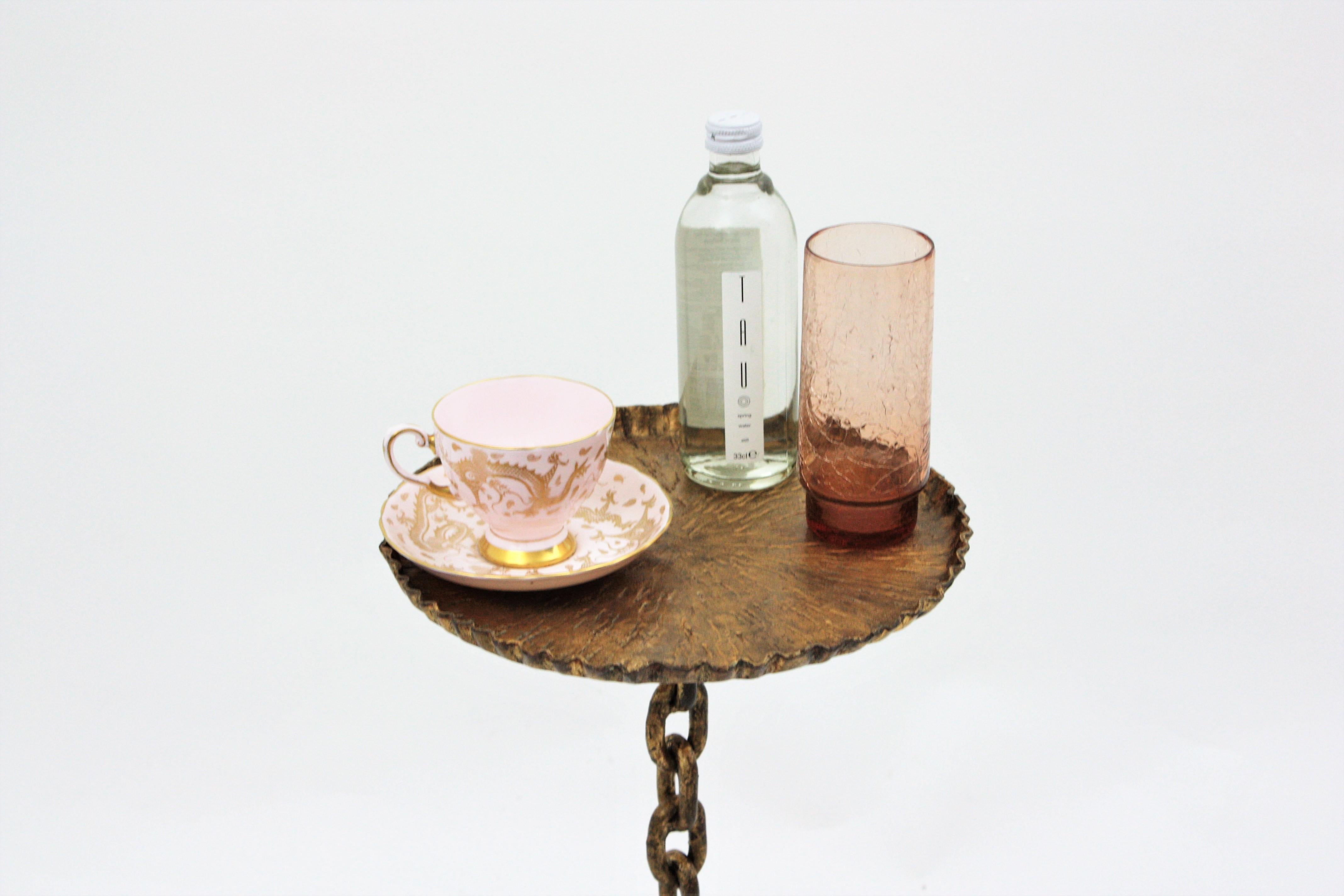 Chain Link Gilt Iron Drinks Table Guéridon or End Table, Spain, 1930s 1