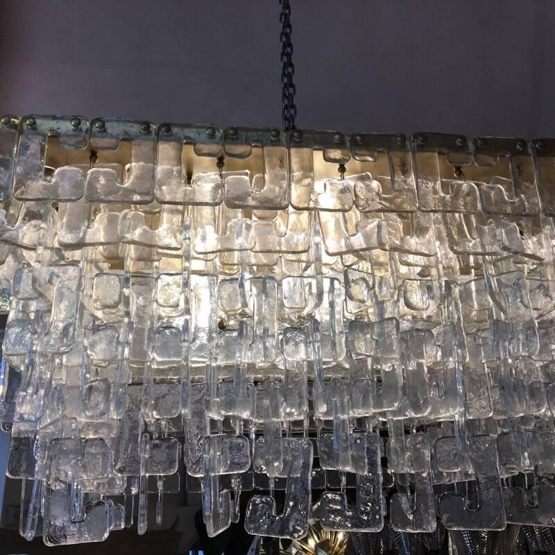 Italian Chain Link Murano Clear Glass Chandelier, Brass Structure, 1970s