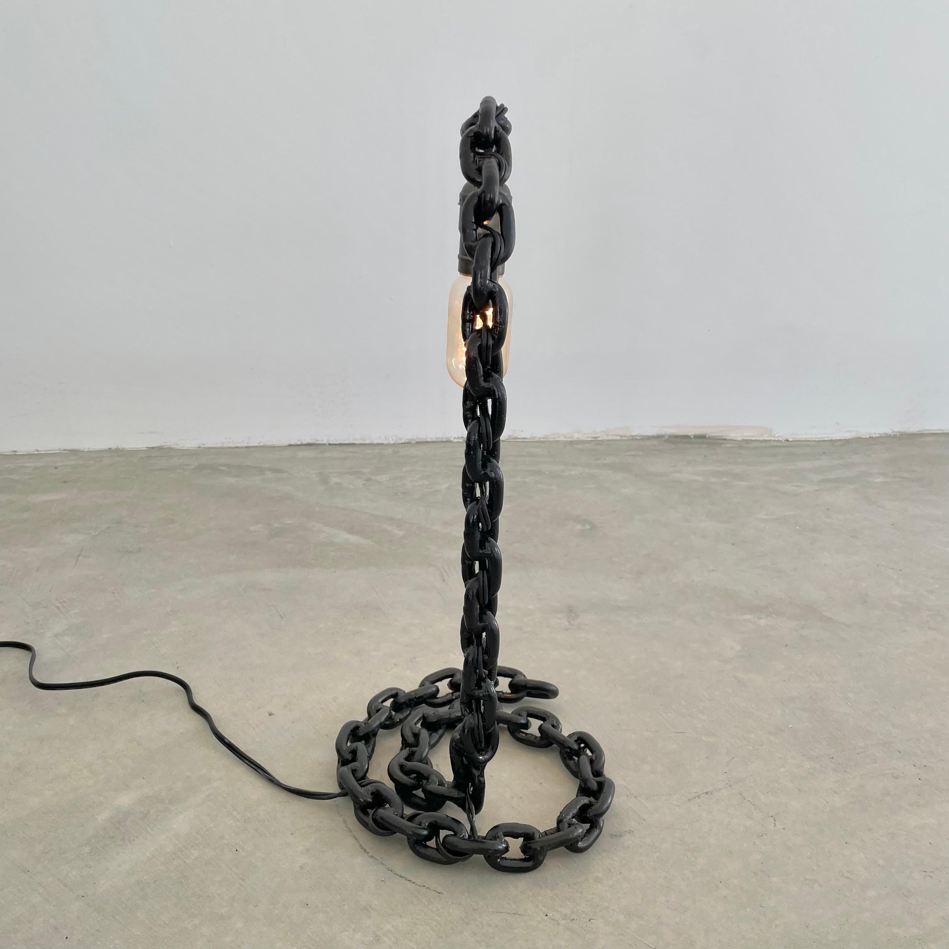 Chain Link Table Lamp 2