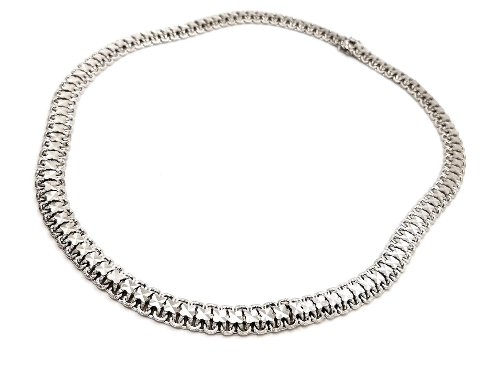 Chain Necklace White Gold For Sale 3