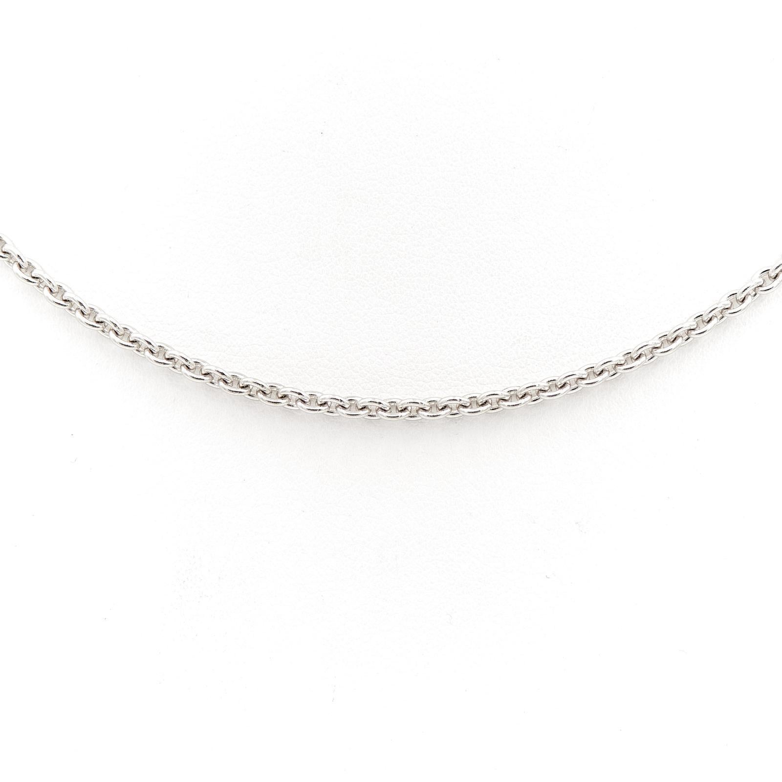 Necklace in white gold 750 thousandths (18 carats). soft mesh chain. length: 44.5 cm. width: 0.28 cm. total weight: 12.39 g. eagle head hallmark. excellent condition.

