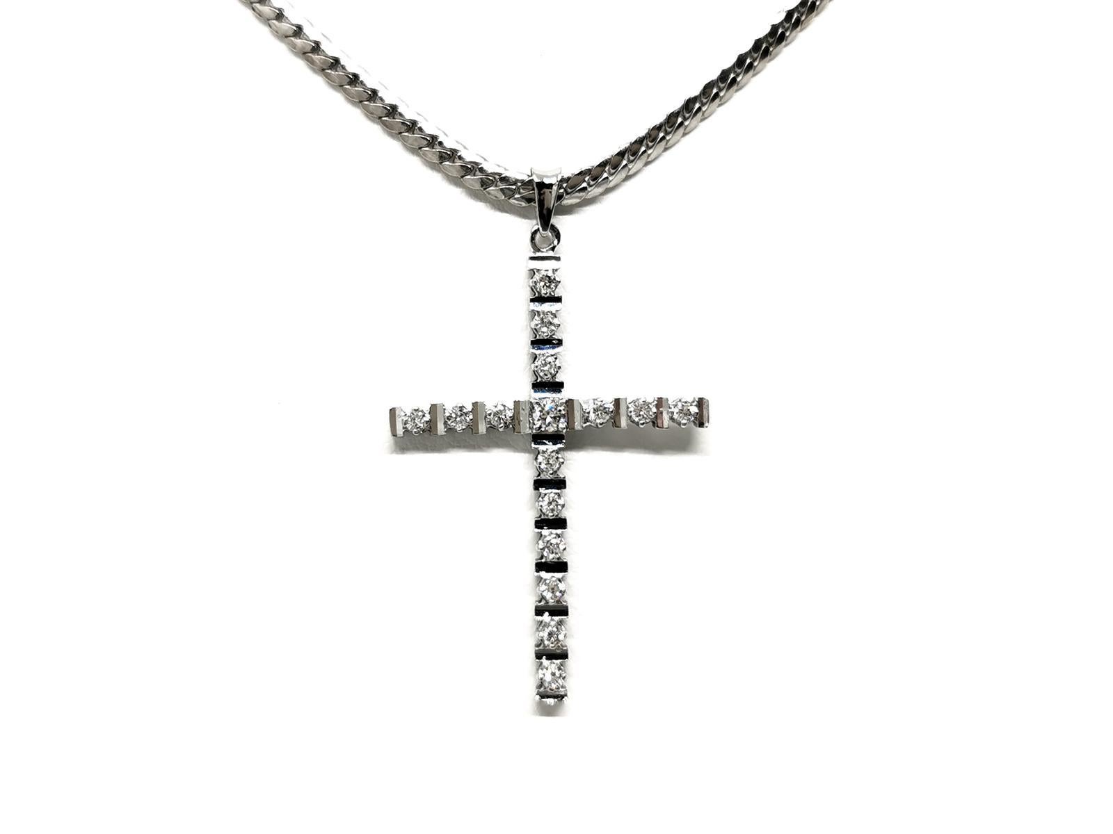 Chain Necklace White Gold Diamond For Sale 1