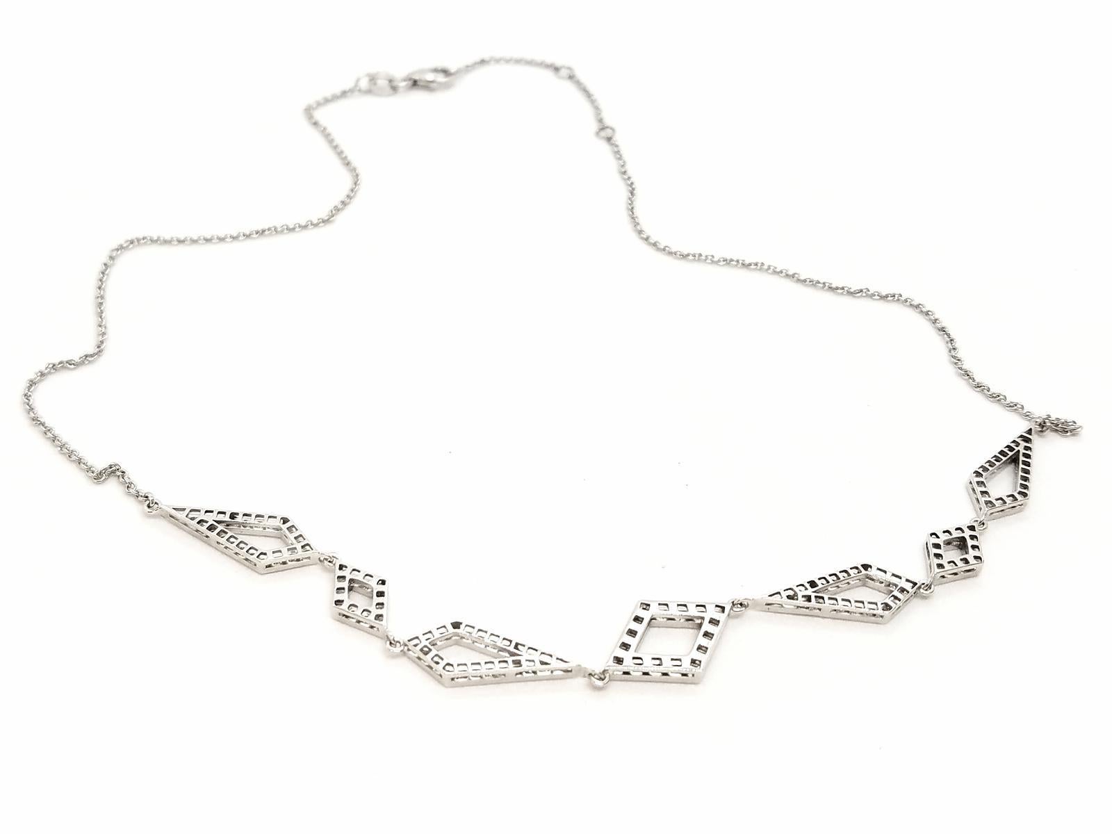 Chaîne collier en or blanc et diamants en vente 5