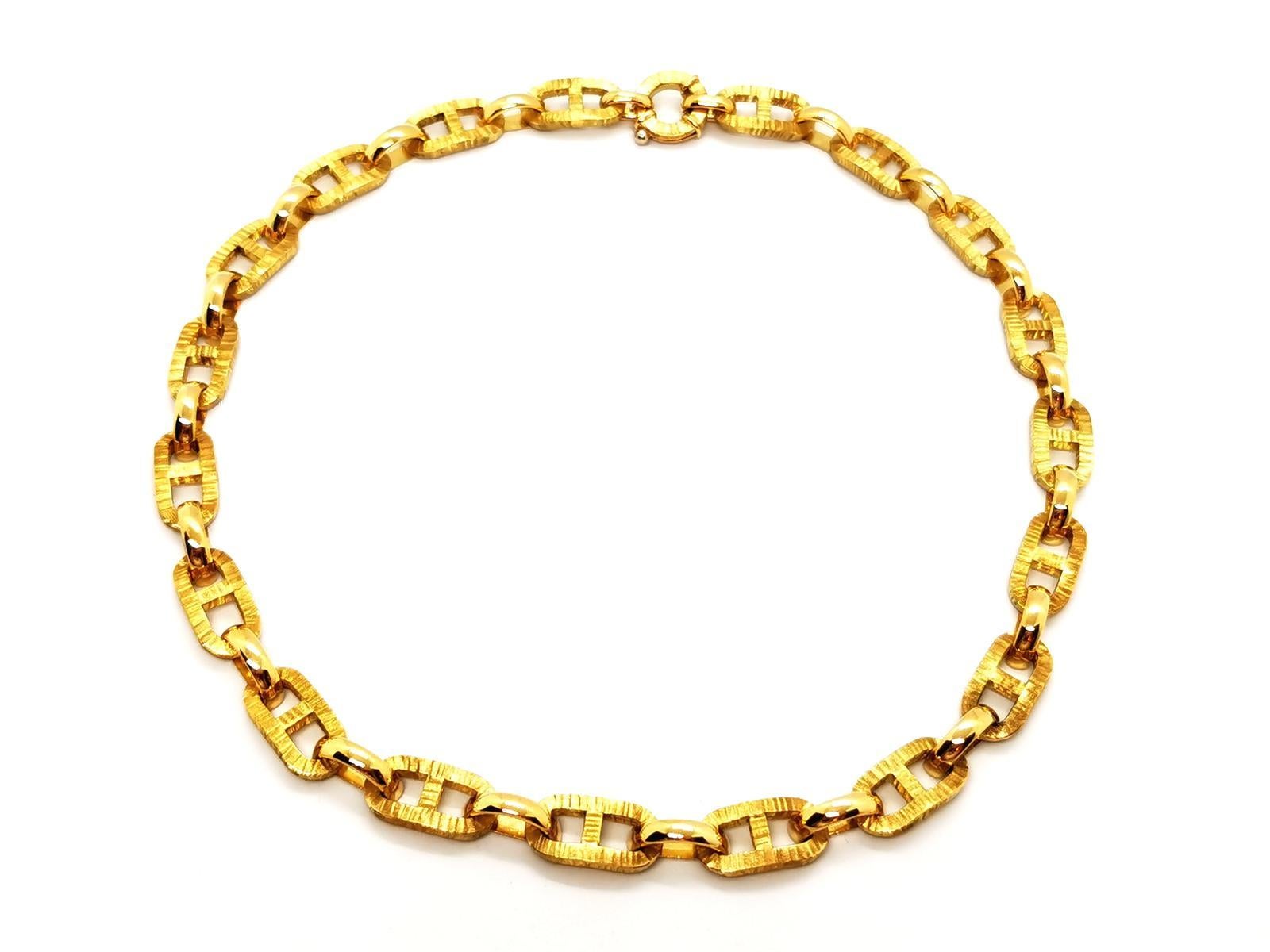 Chain Necklace Yellow Gold For Sale 6