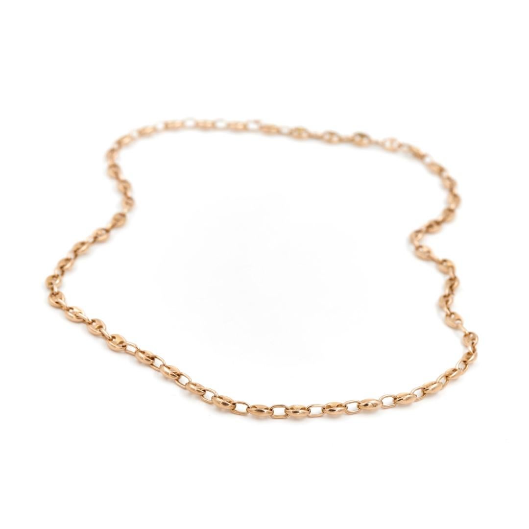 Halskette aus Gelbgold 750 Tausendstel (18 Karat). Kaffeebohnengeflecht. Länge: 63,5 cm. Breite: 0,63 cm. Dicke: 0,29. Gesamtgewicht: 54,43 g. Eulenpunze. ausgezeichneter Zustand.
