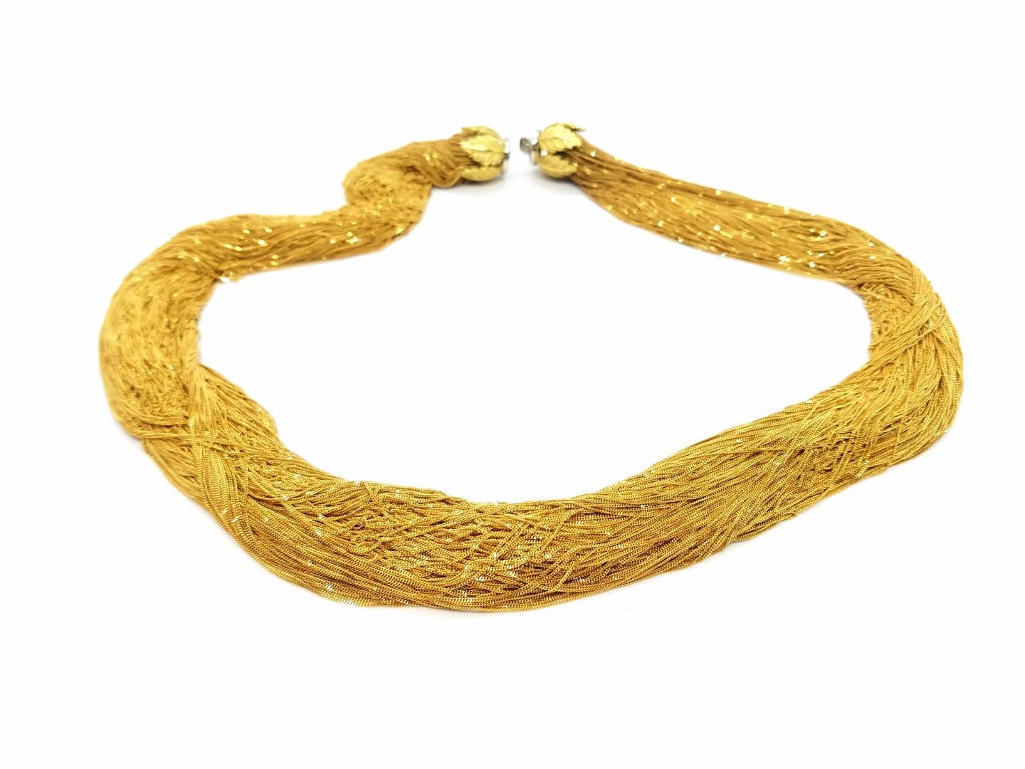 Chaîne collier en or jaune Pour femmes en vente