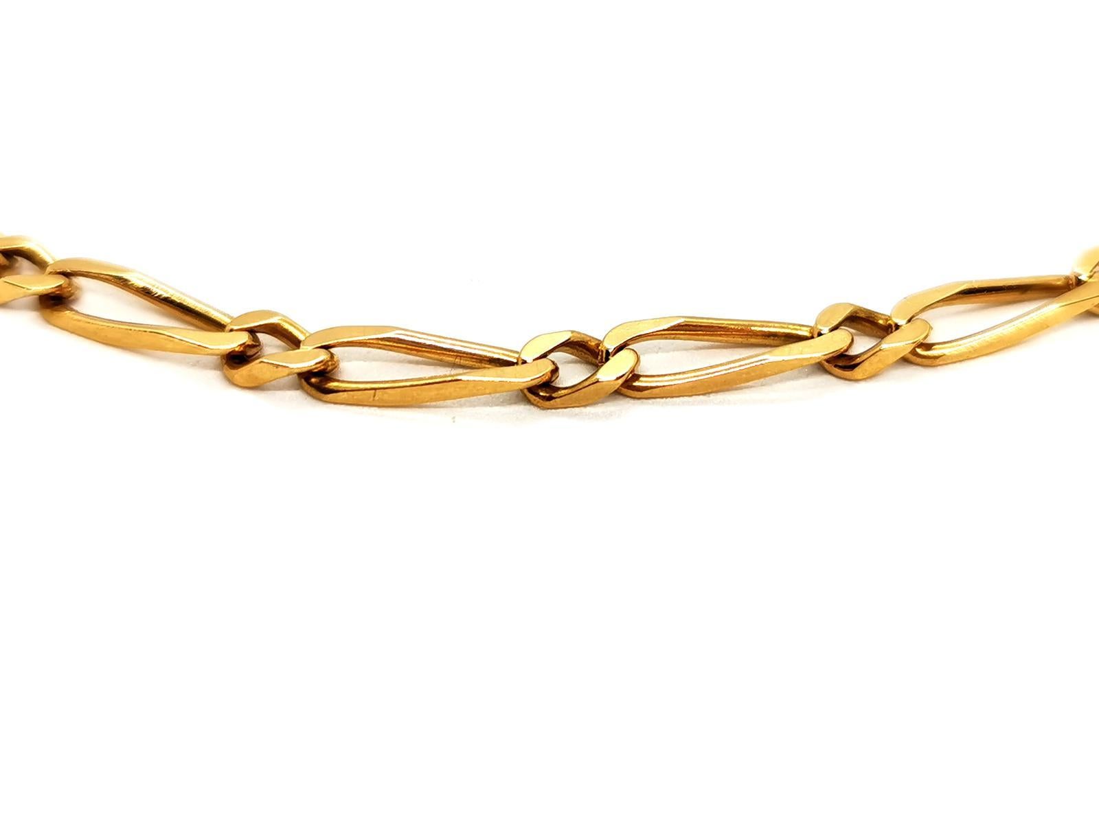 Women's Chain Necklace Yellow Gold For Sale