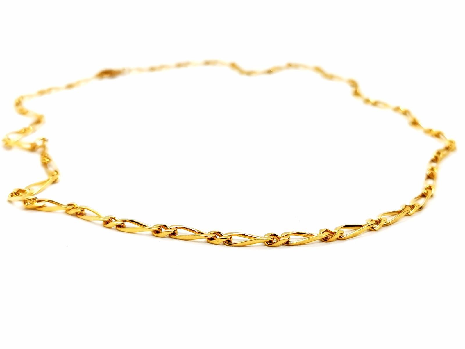 Women's Chain Necklace Yellow Gold For Sale