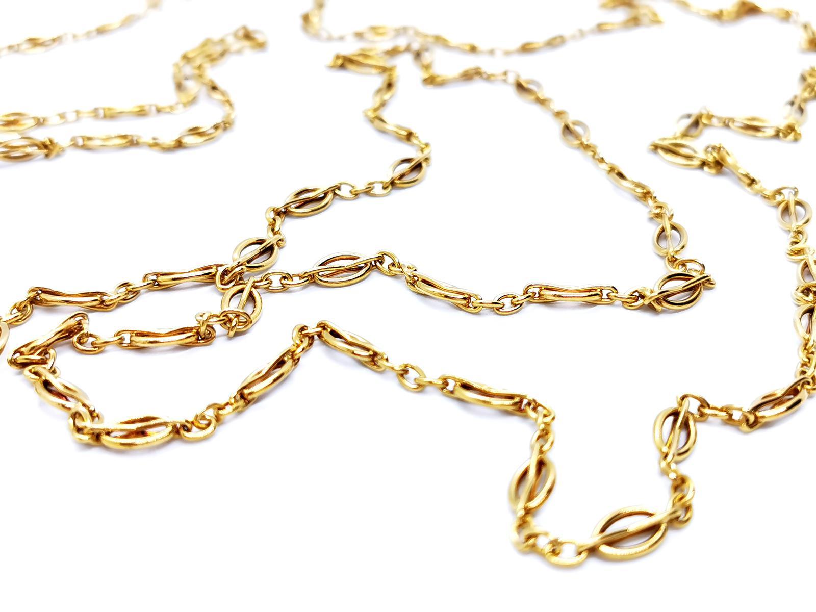 Chain Necklace Yellow Gold For Sale 4